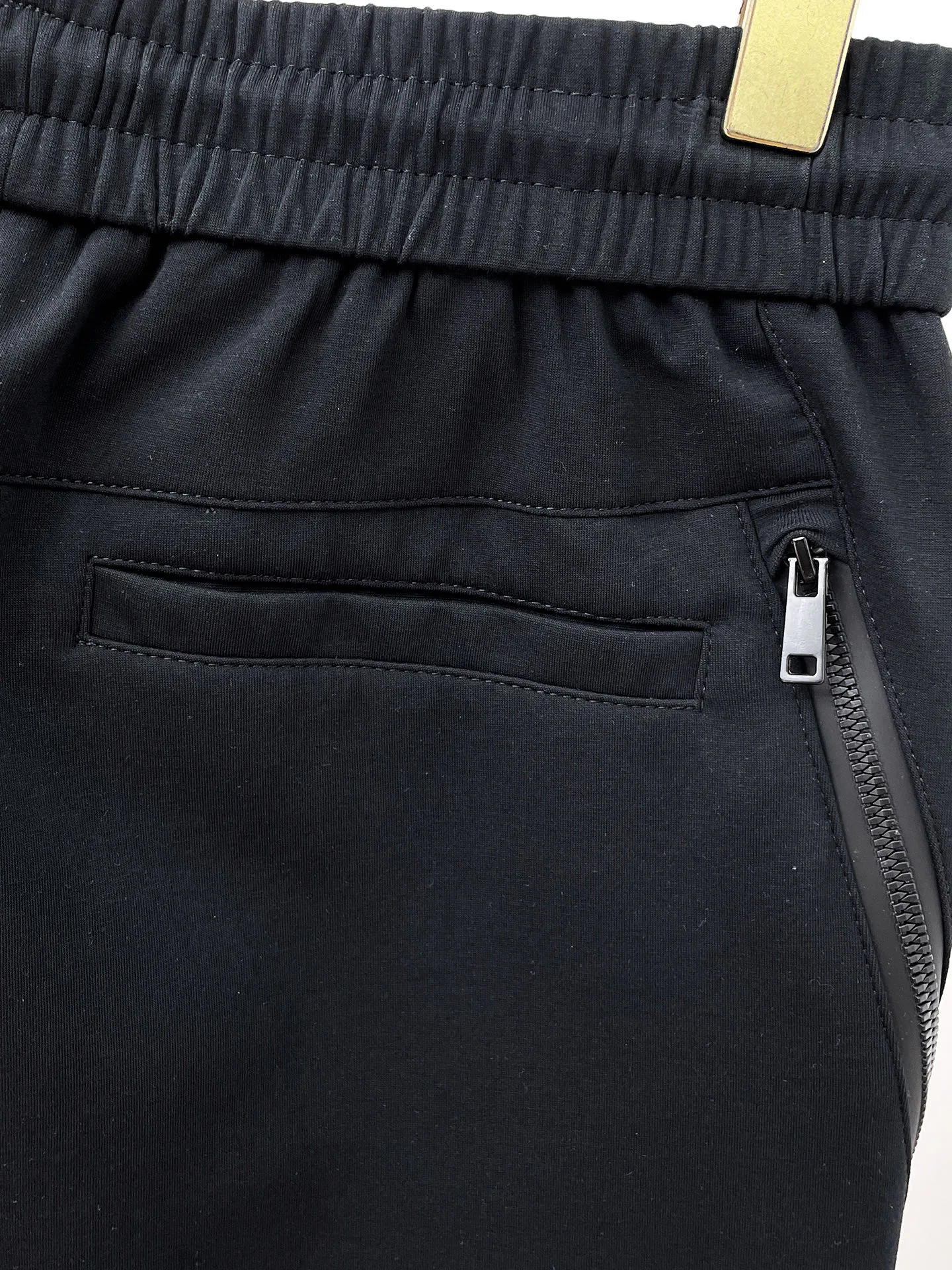 Men's Trousers PRADA 18399308