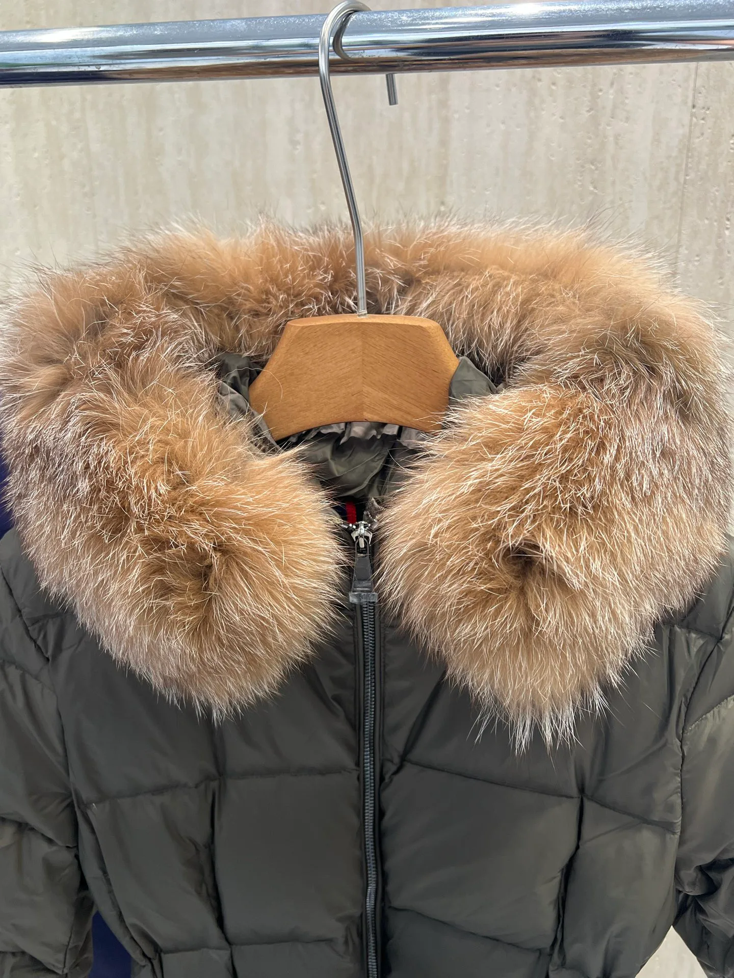 Men's Jackets And Down Jackets MONCLER 18434512