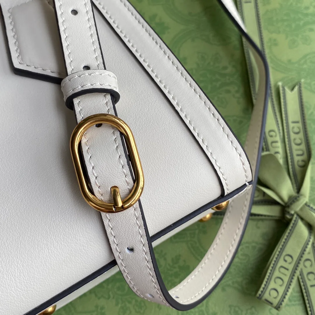 Women's Classic Handbags GUCCI 17947627
