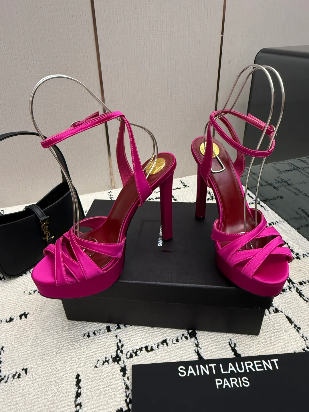 Women's Open-Toe Sandals SAINT LAURENT 18049029