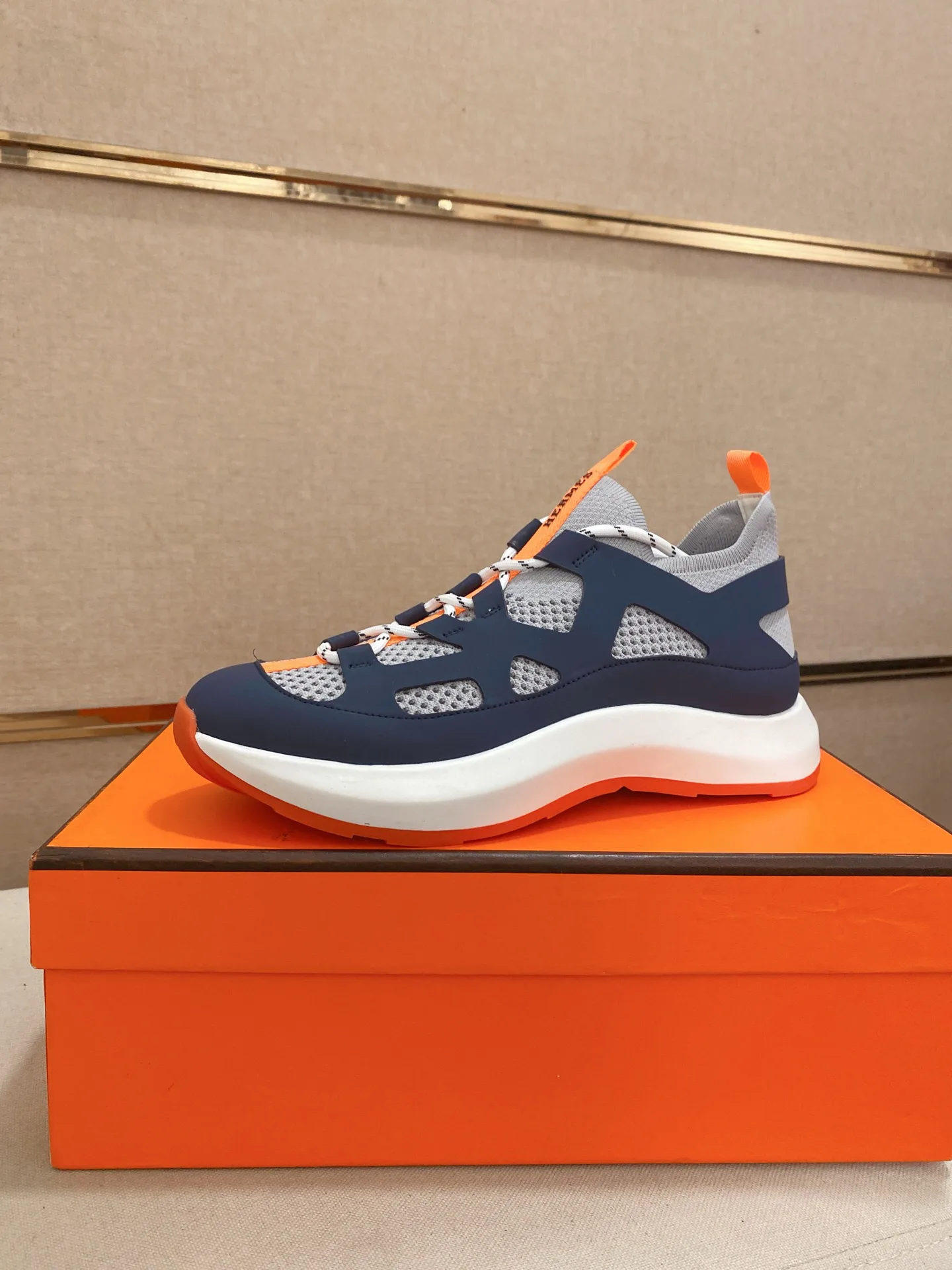 Men's Sneakers HERMES 17955137
