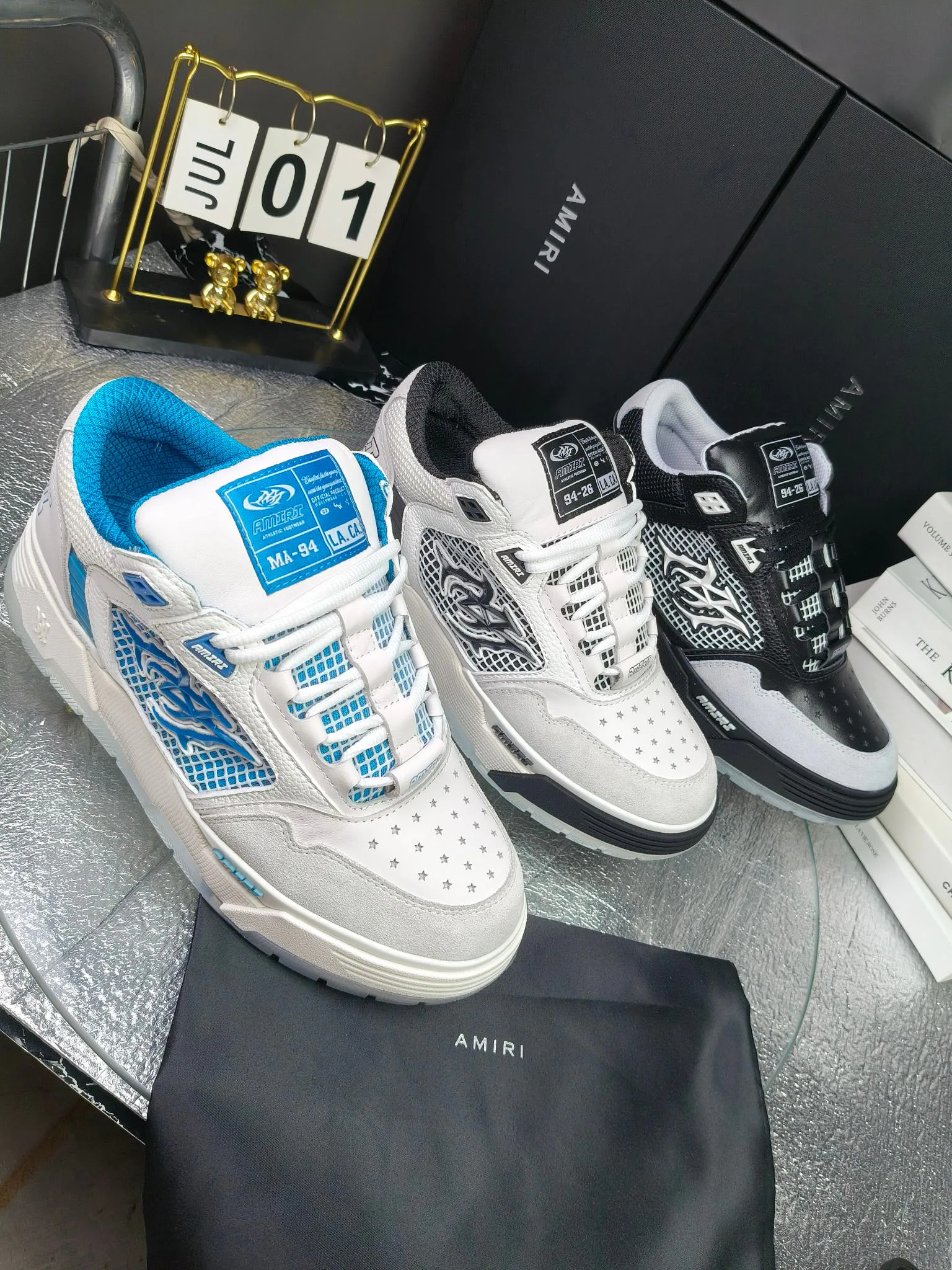 Men's Sneakers AMIRI 17182676