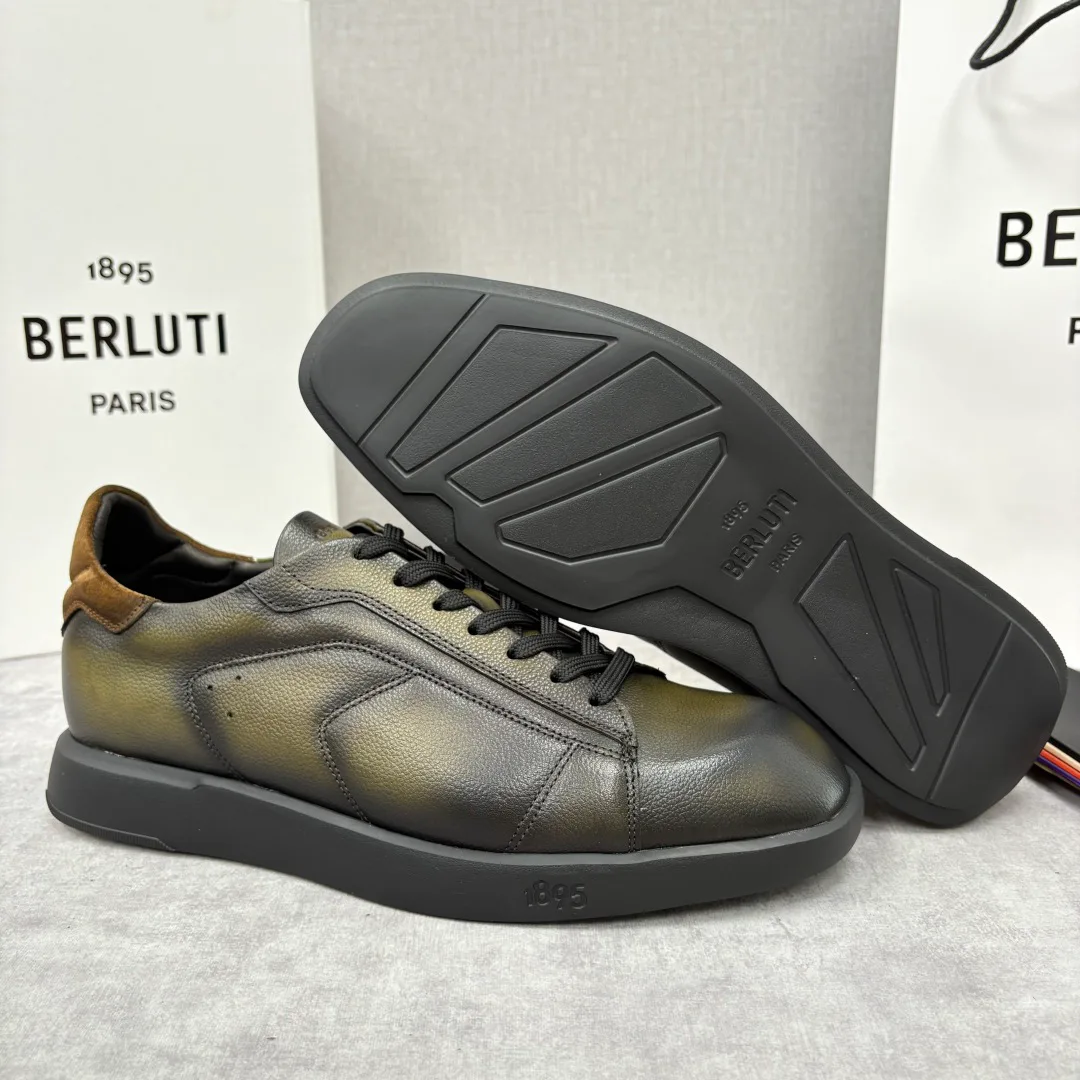 Men's Sneakers BERLUTI 18117386
