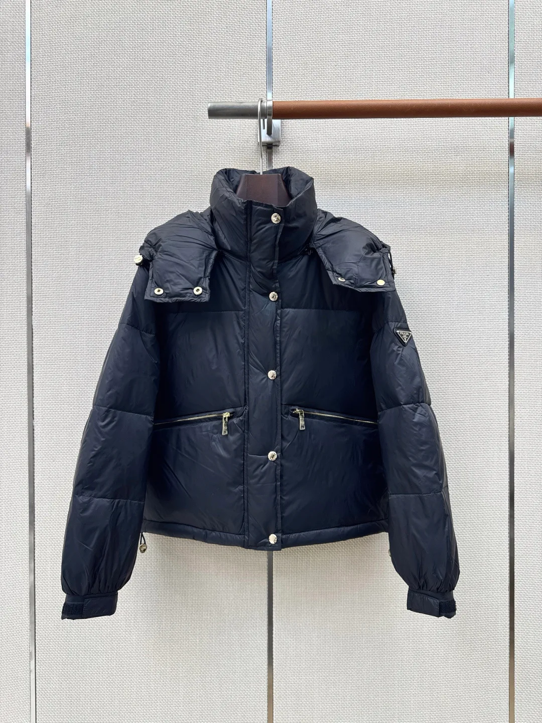 Women's Jackets And Down Jackets PRADA 18398214