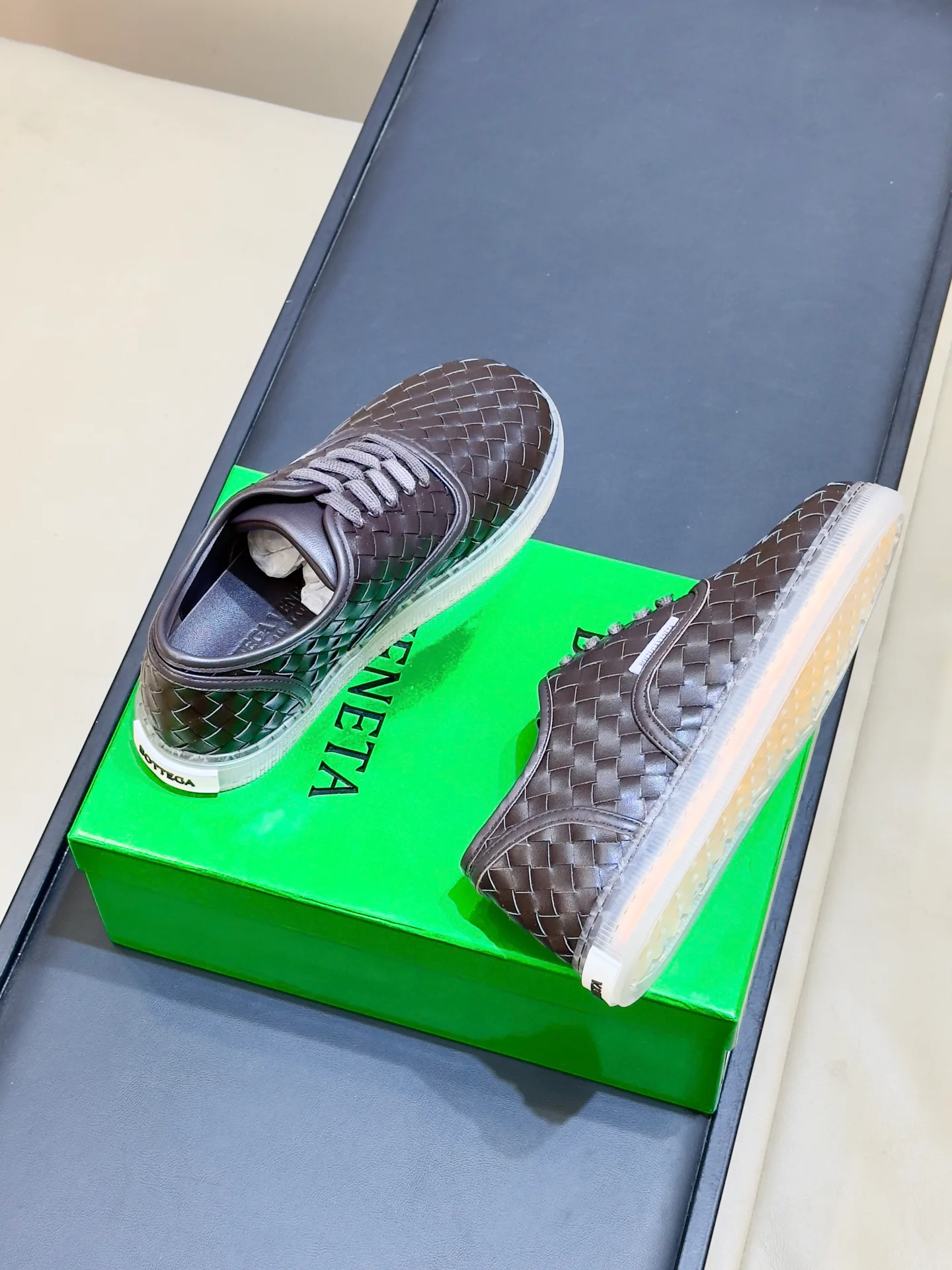 Women's Sneakers BOTTEGA VENETA 18073343