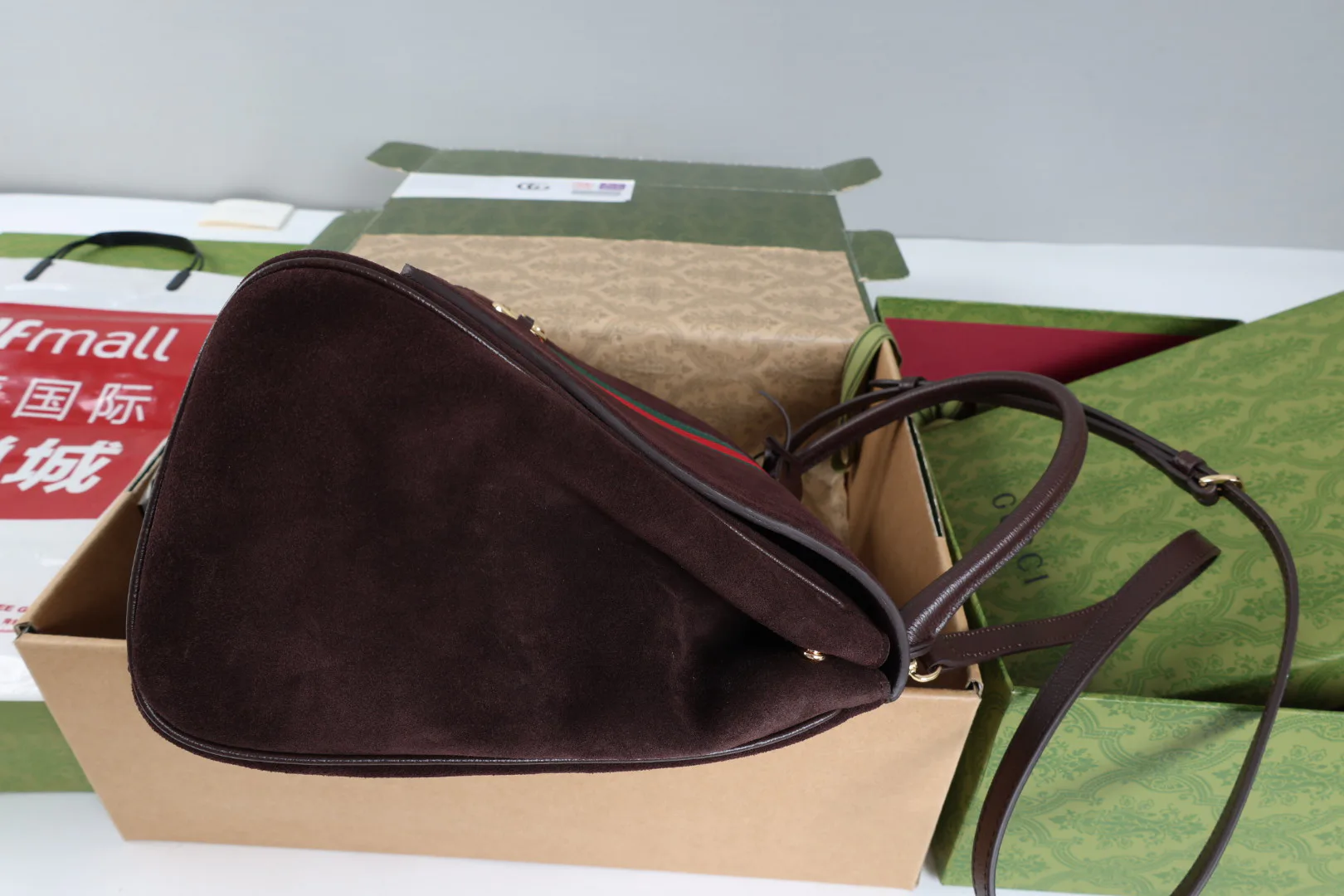 Women's Classic Handbags GUCCI 18250560