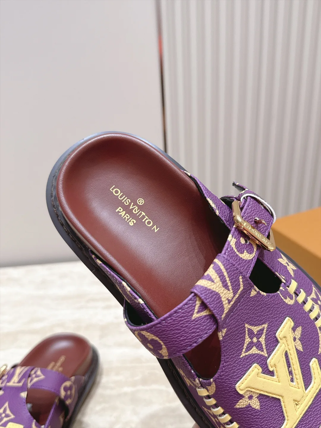 Women's Mules And Clogs LOUIS VUITTON 18187133
