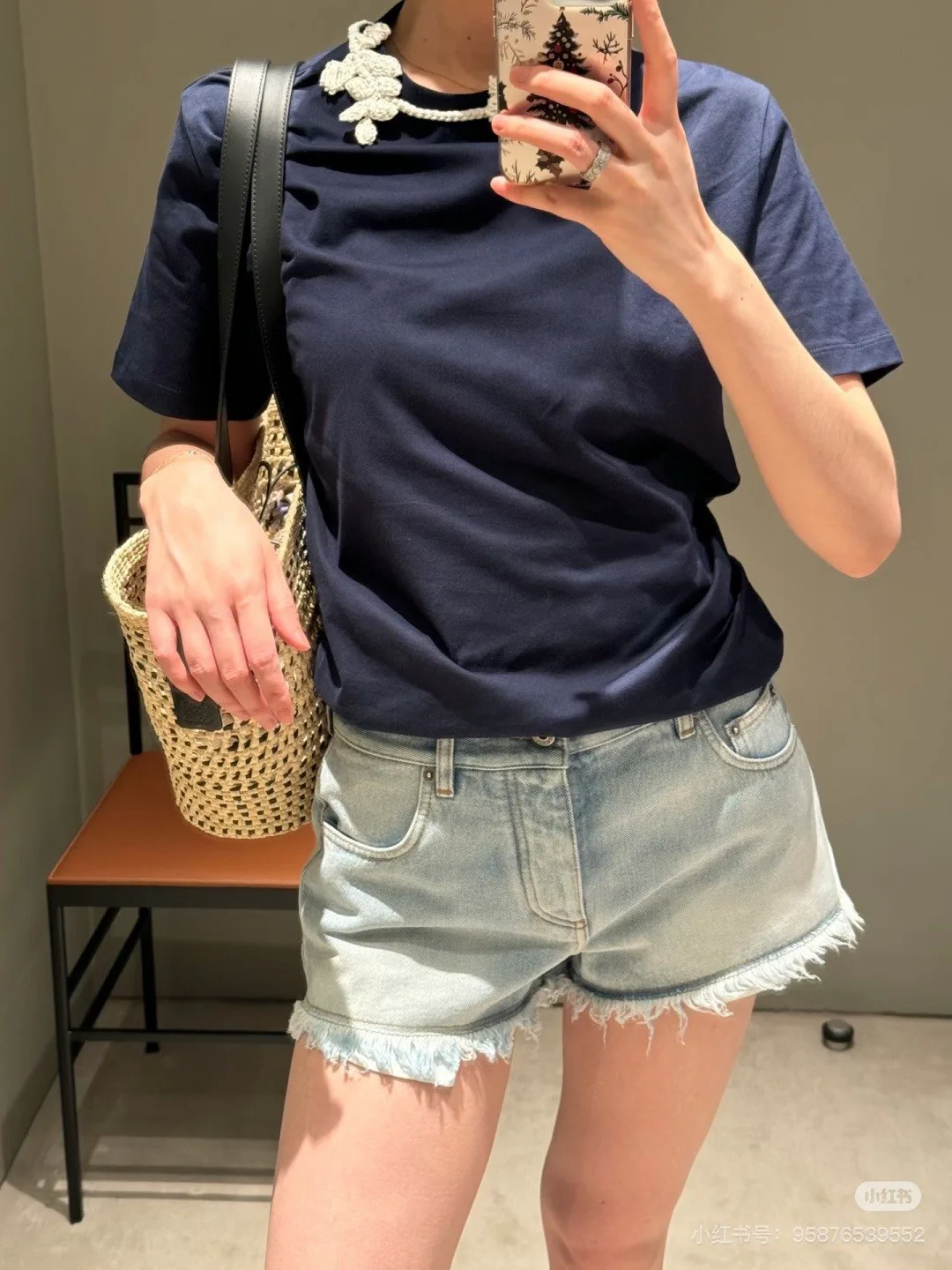 Women's Shorts LOEWE 17339236