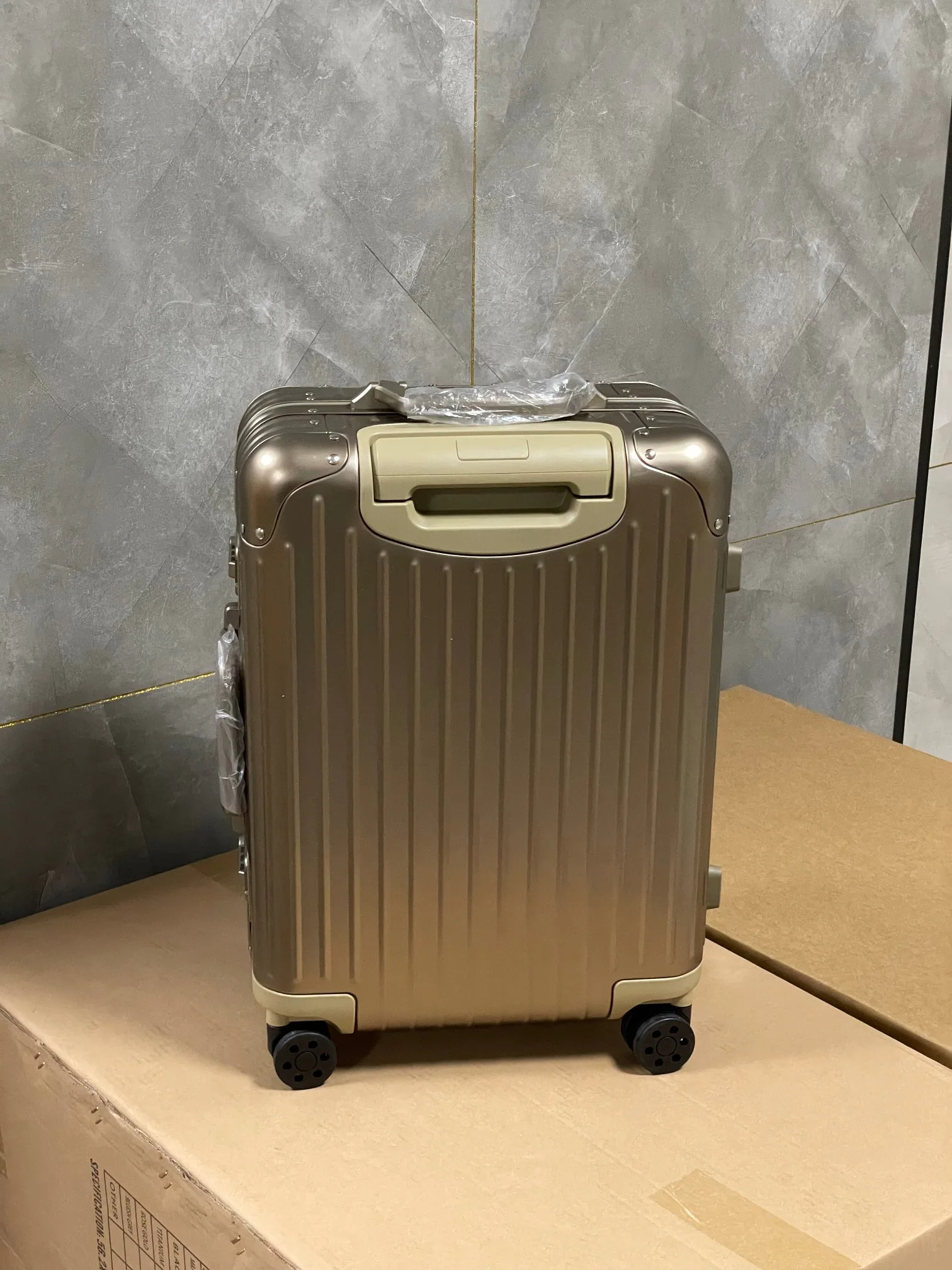 Suitcases RIMOWA 17365964