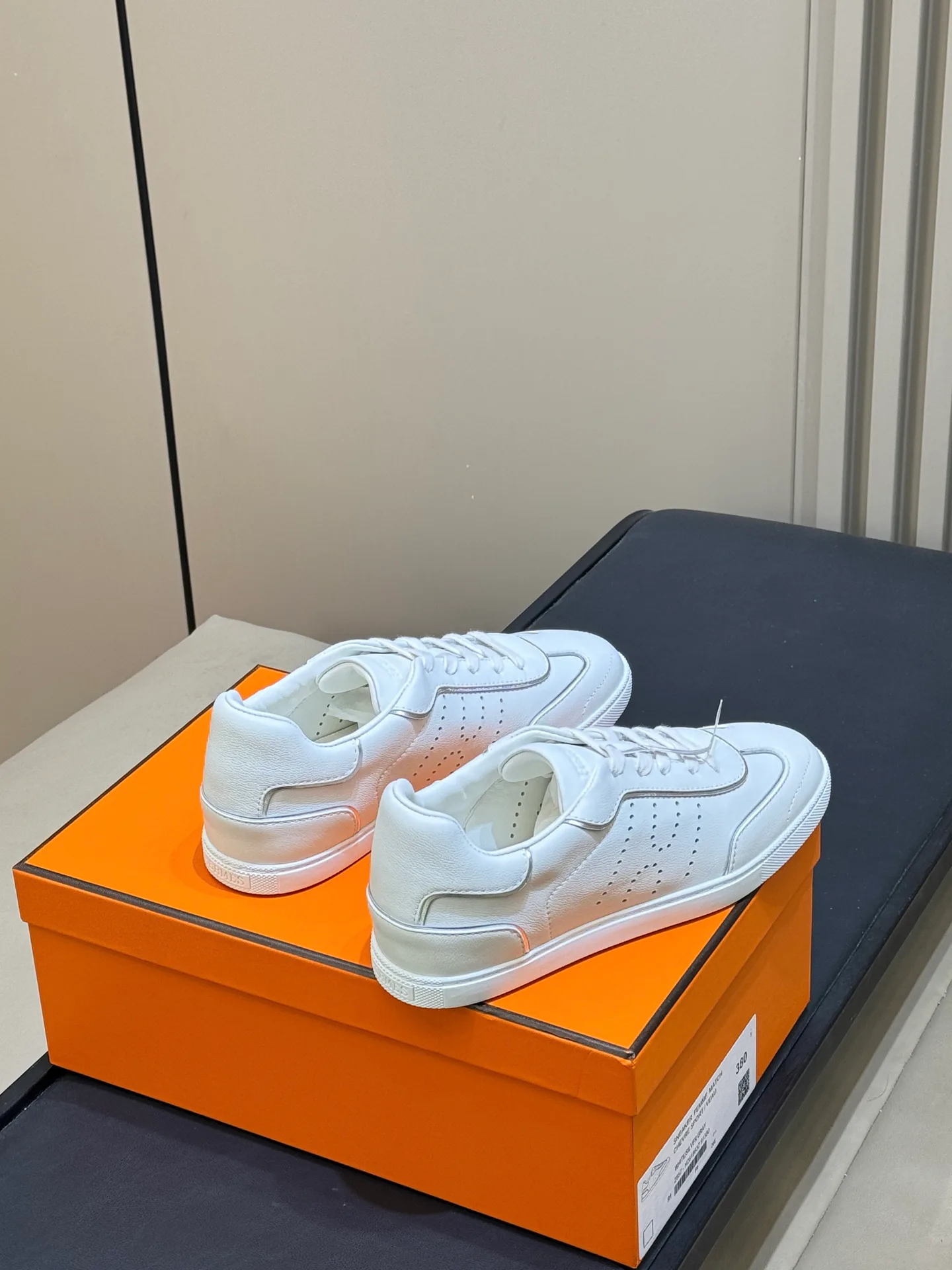 Women's Sneakers HERMES 18072922