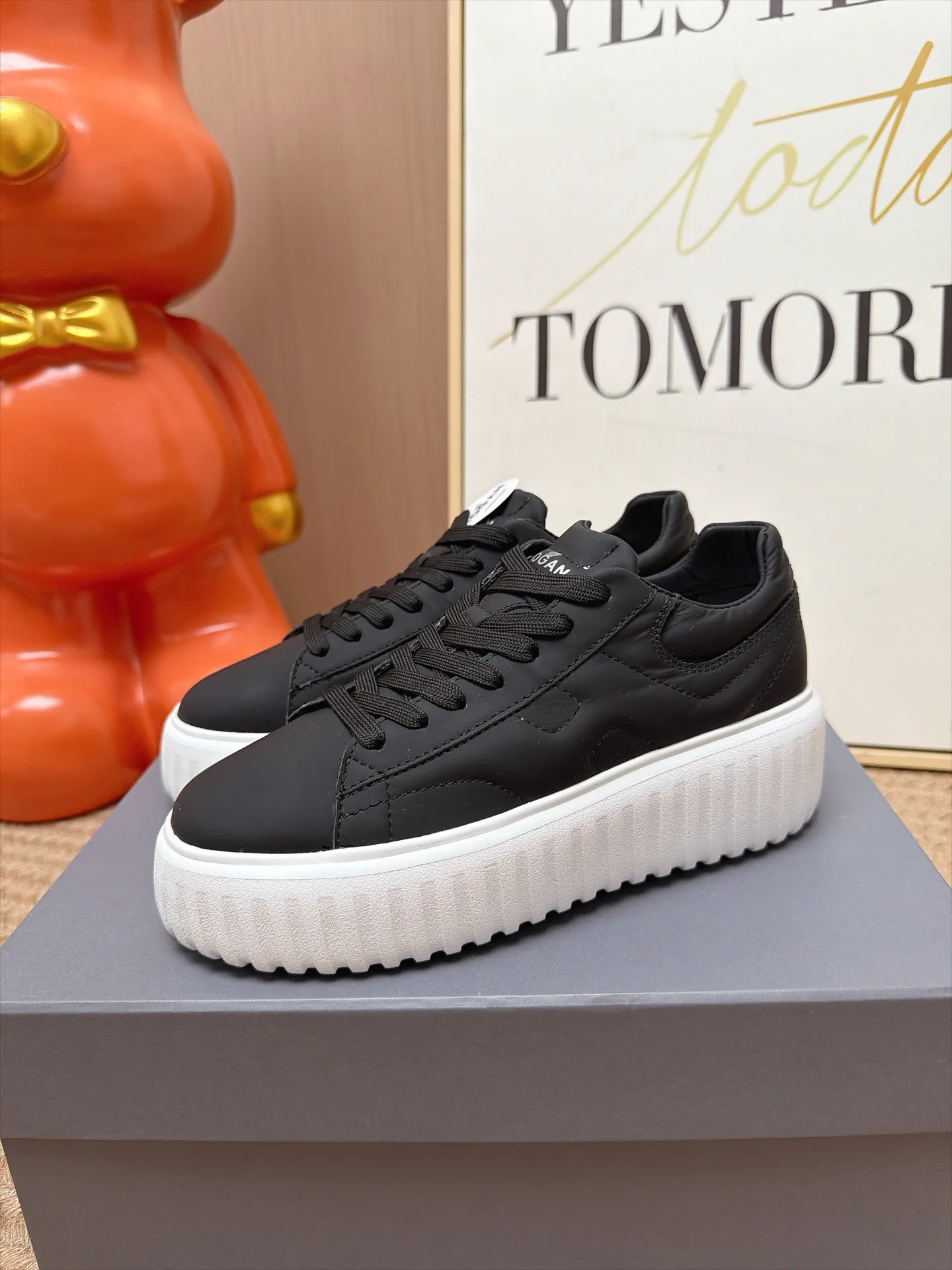 Women's Sneakers HOGAN 18239685