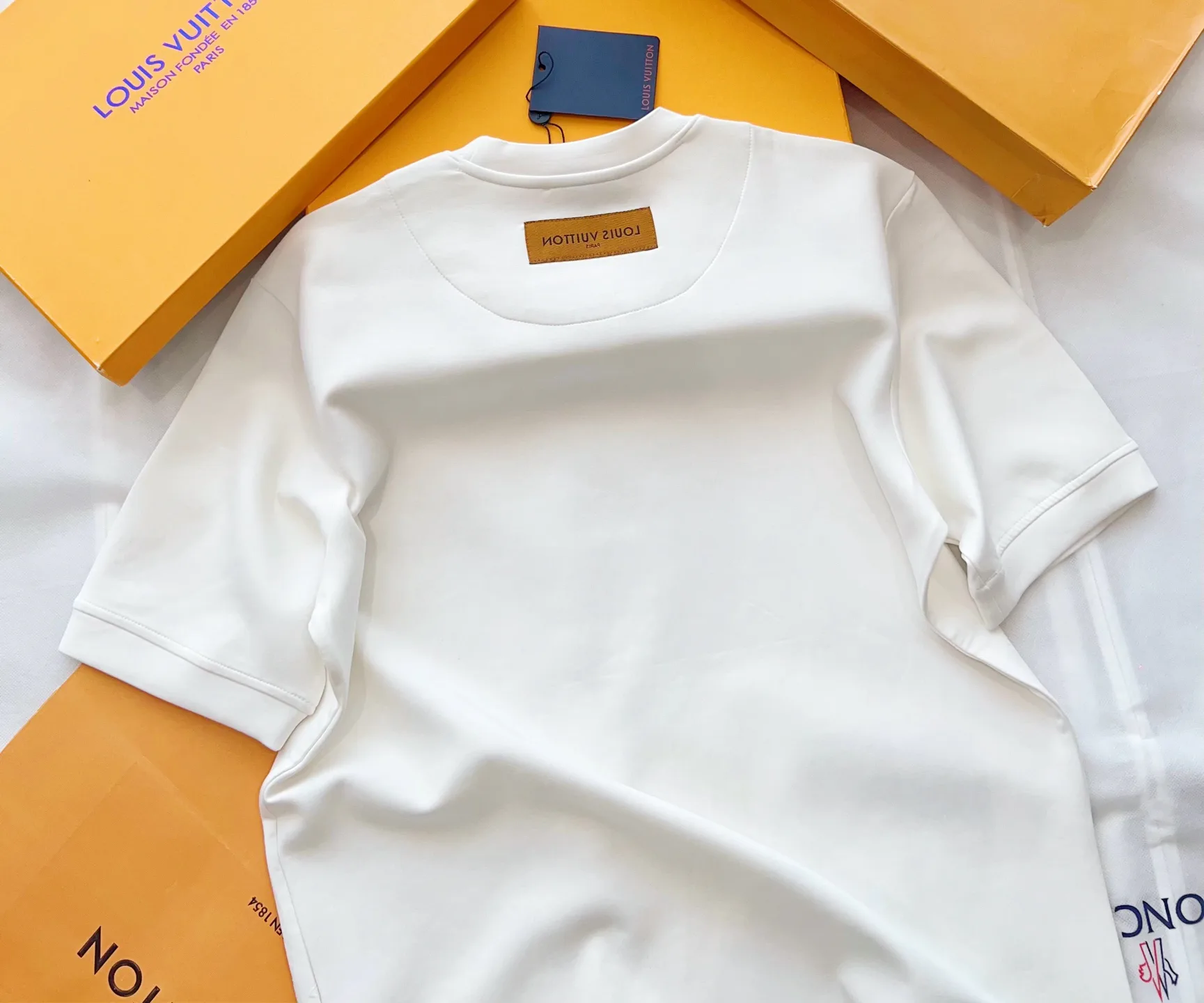 Men's T-Shirts LOUIS VUITTON 17973679