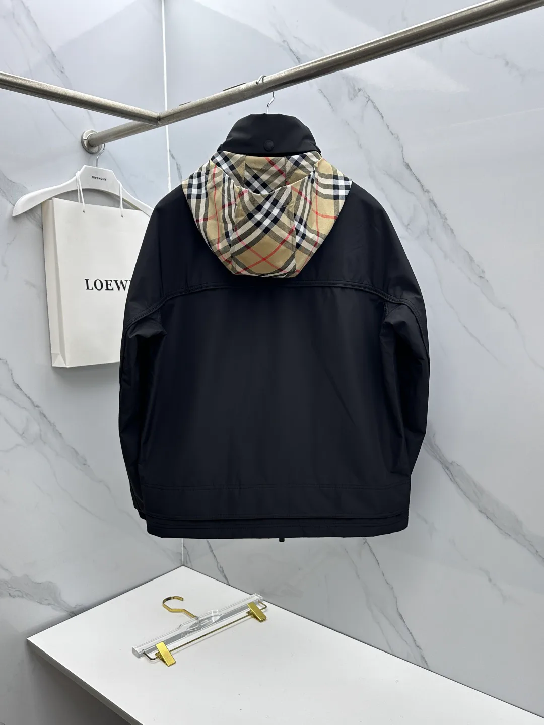 Men's Jackets And Down Jackets BURBERRY 17810343