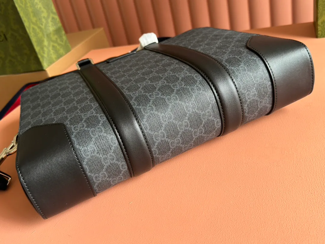 Women's Classic Handbags GUCCI 17947640
