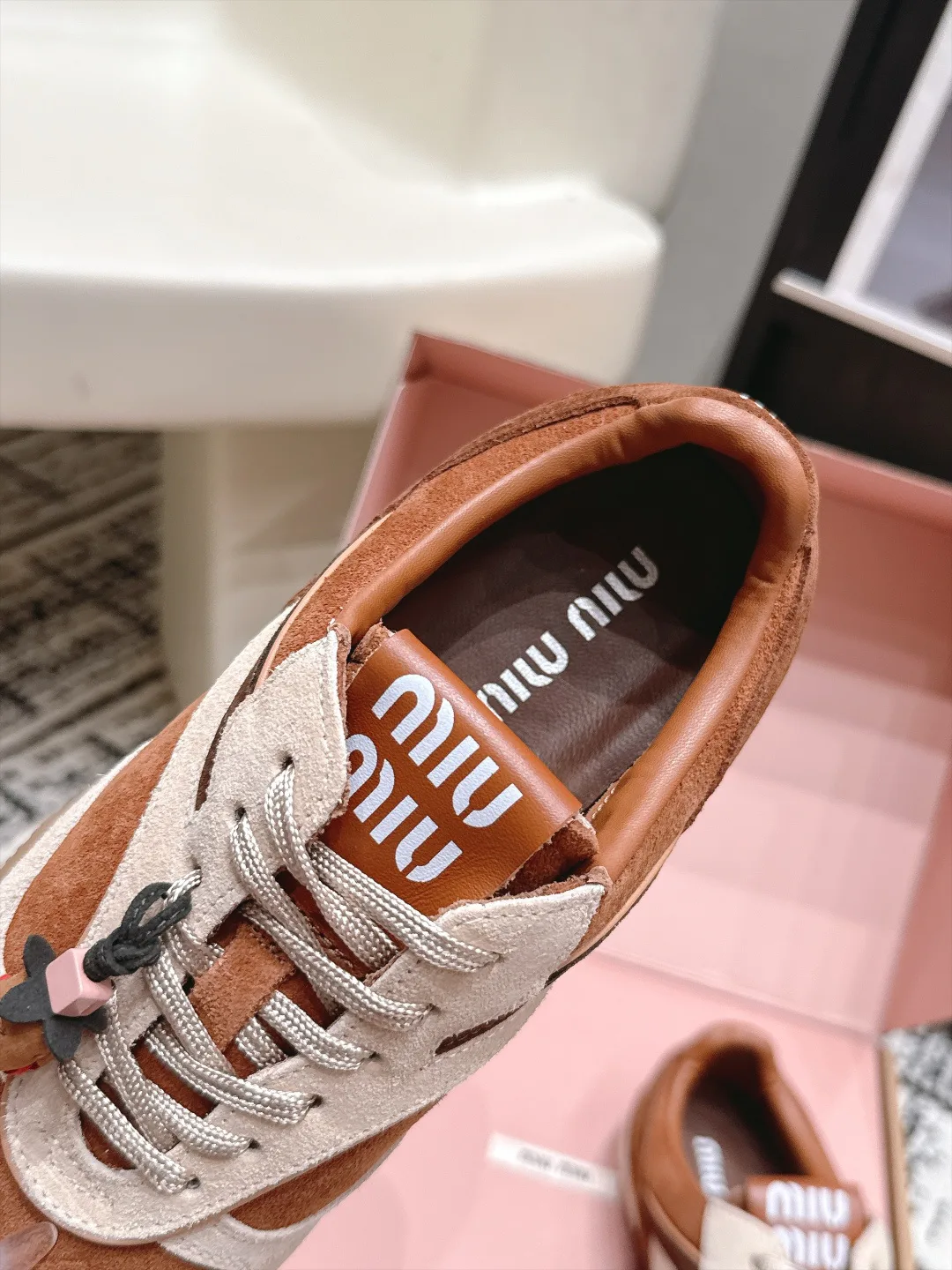Women's Sneakers MIU MIU 18490654