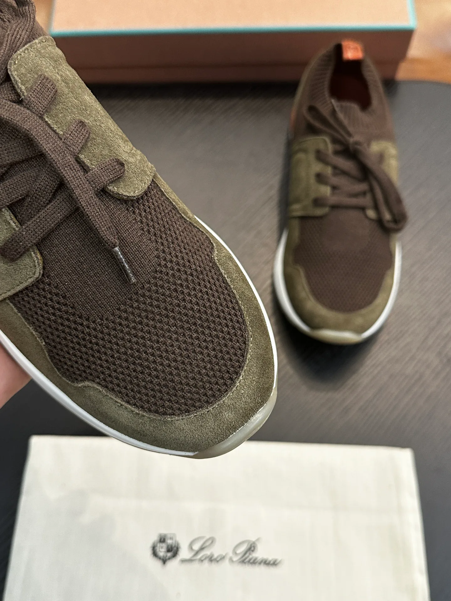 Men's Sneakers LORO PIANA 17737431