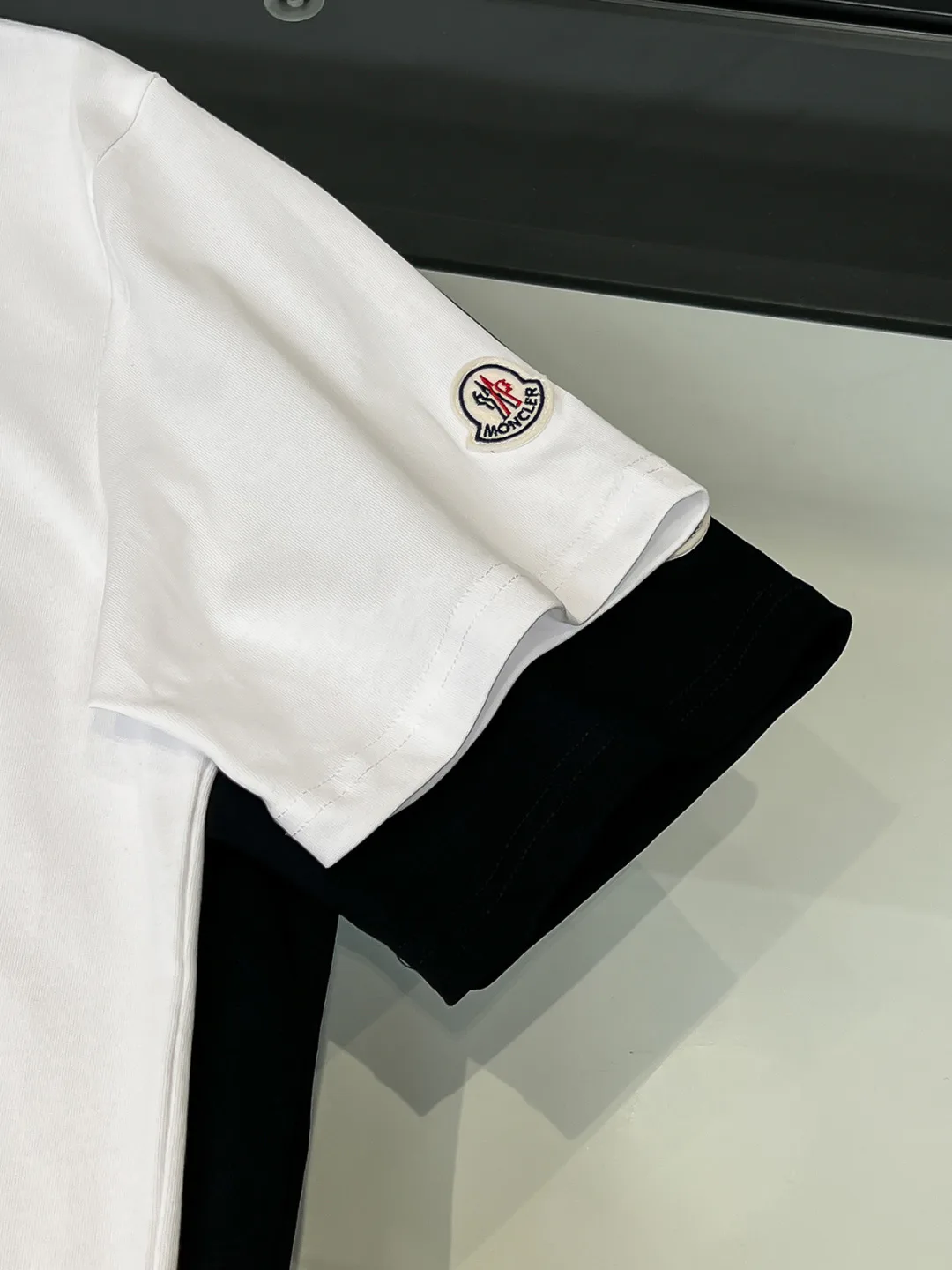 Men's T-Shirts MONCLER 18499337
