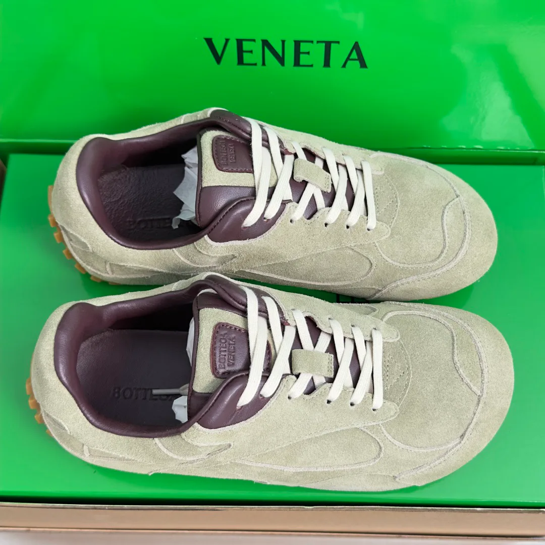 Women's Sneakers BOTTEGA VENETA 17771975