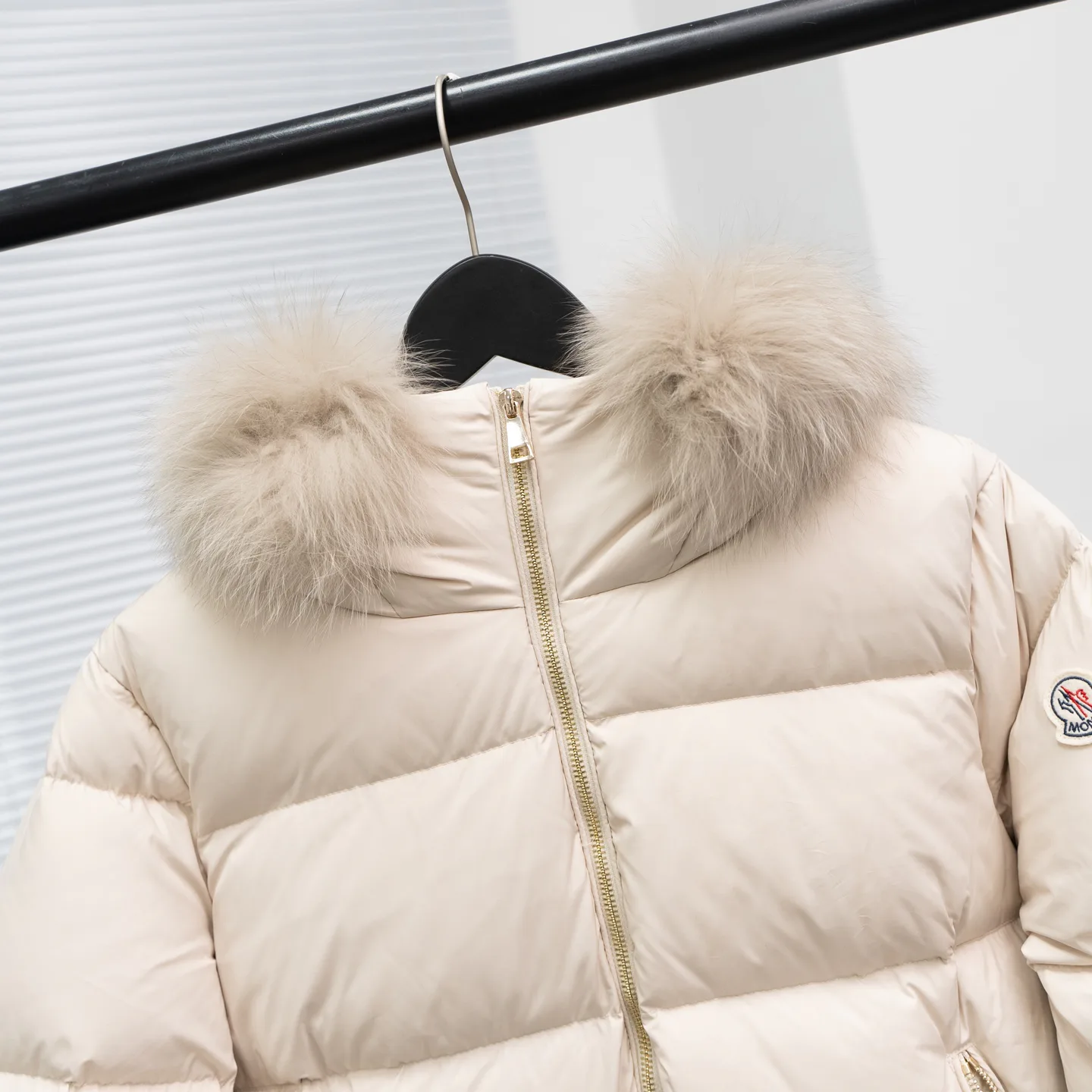 Куртки И Пуховики Женские Moncler 18615207