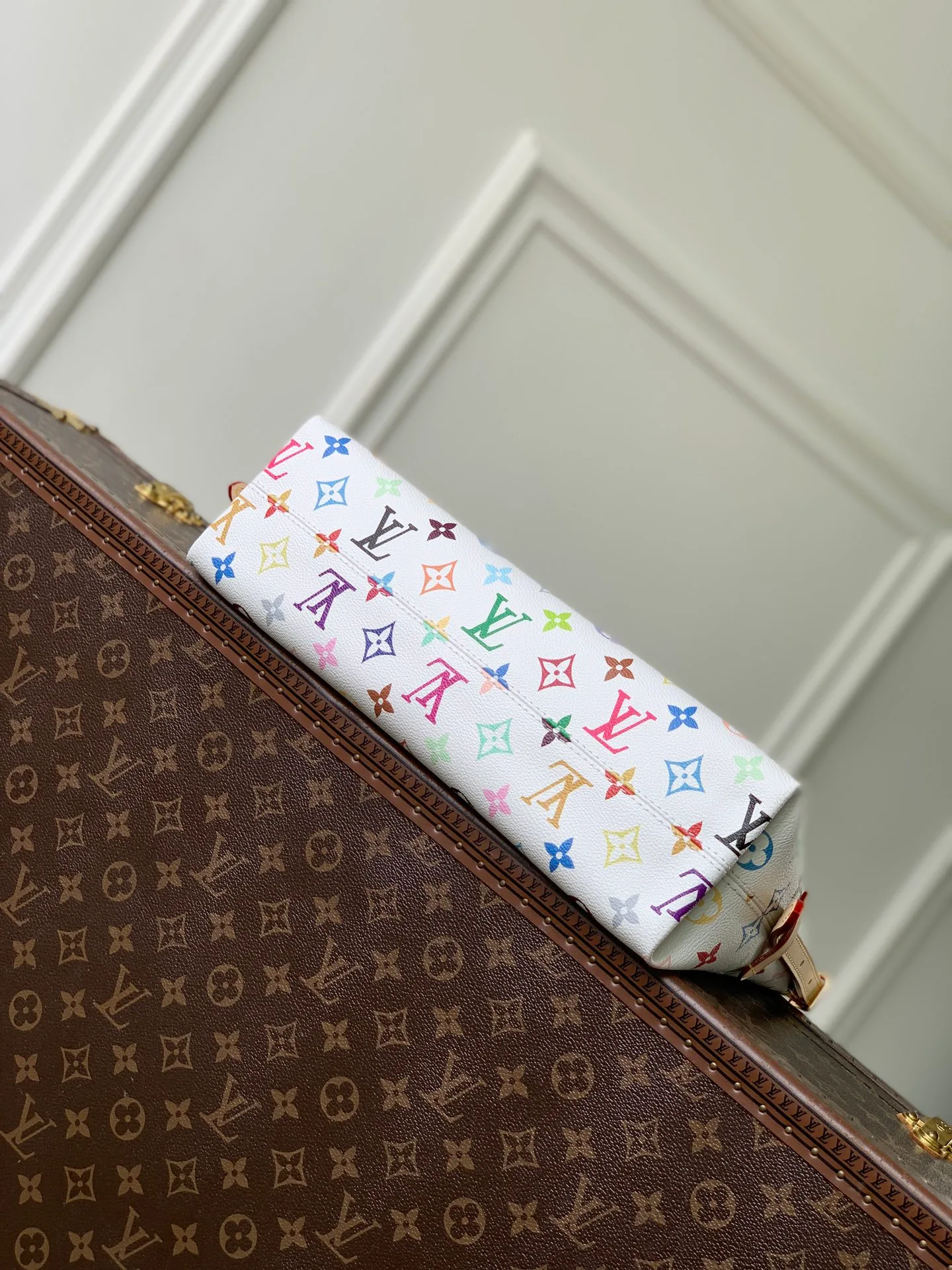 Women's Classic Handbags LOUIS VUITTON 18412576