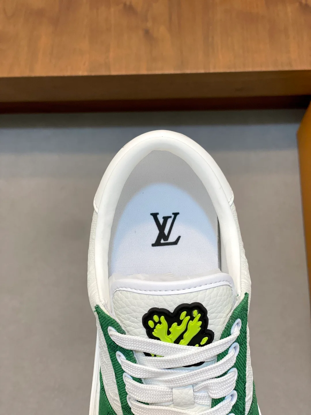 Men's Sneakers LOUIS VUITTON 17934206