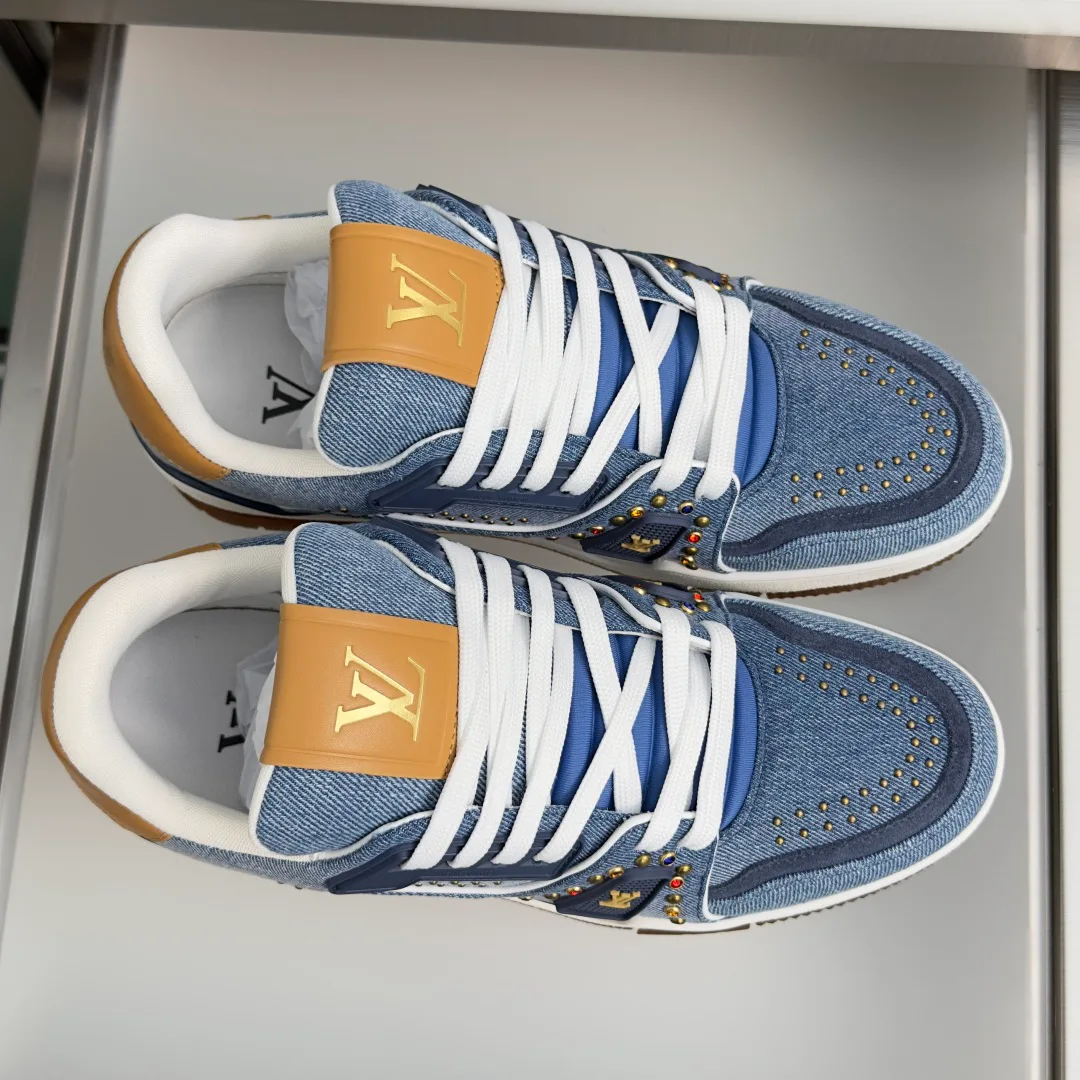 Men's Sneakers LOUIS VUITTON 17415482