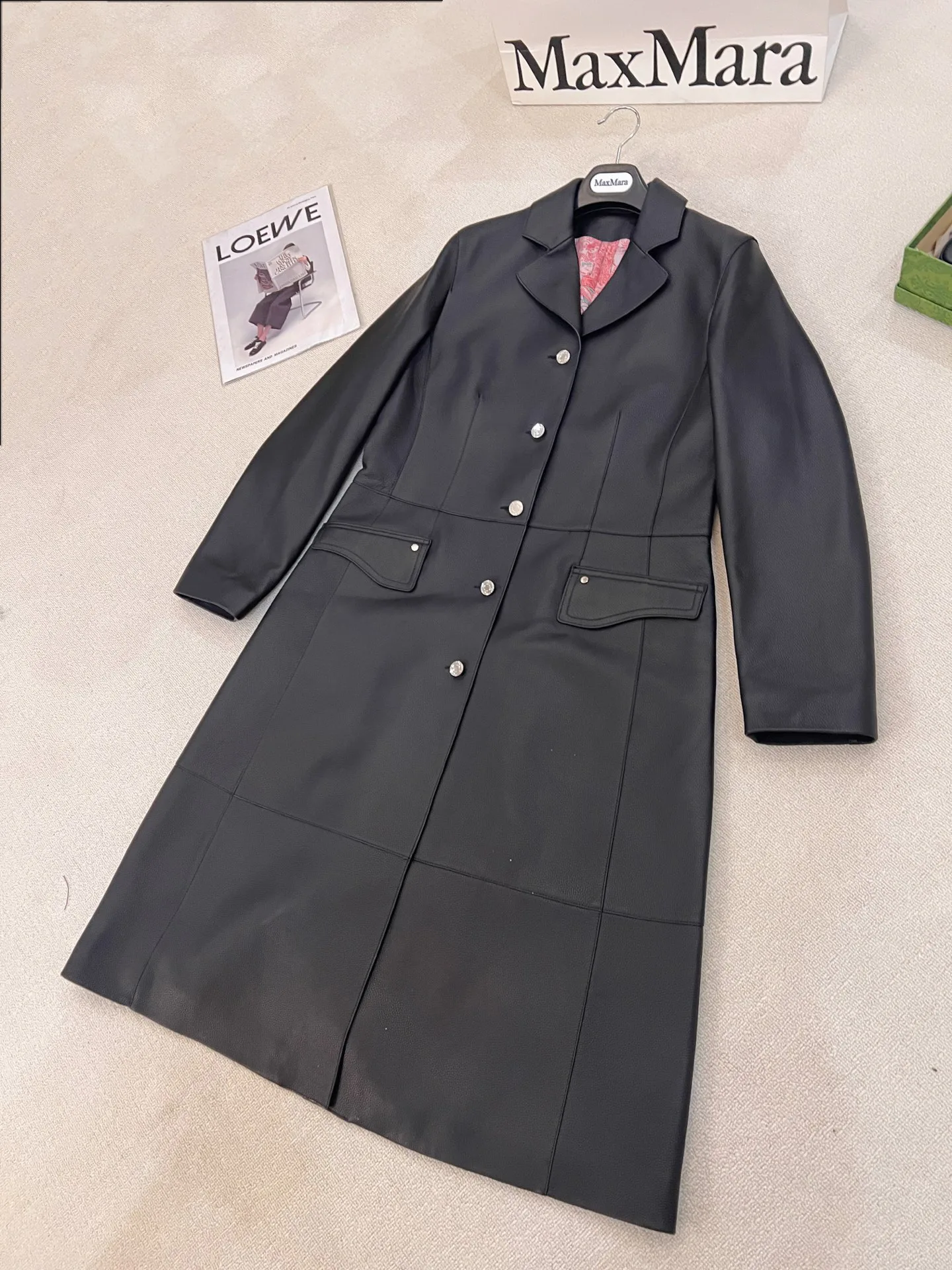 Women's Leather Jackets And Sheepskin Coats HERMES 17903756