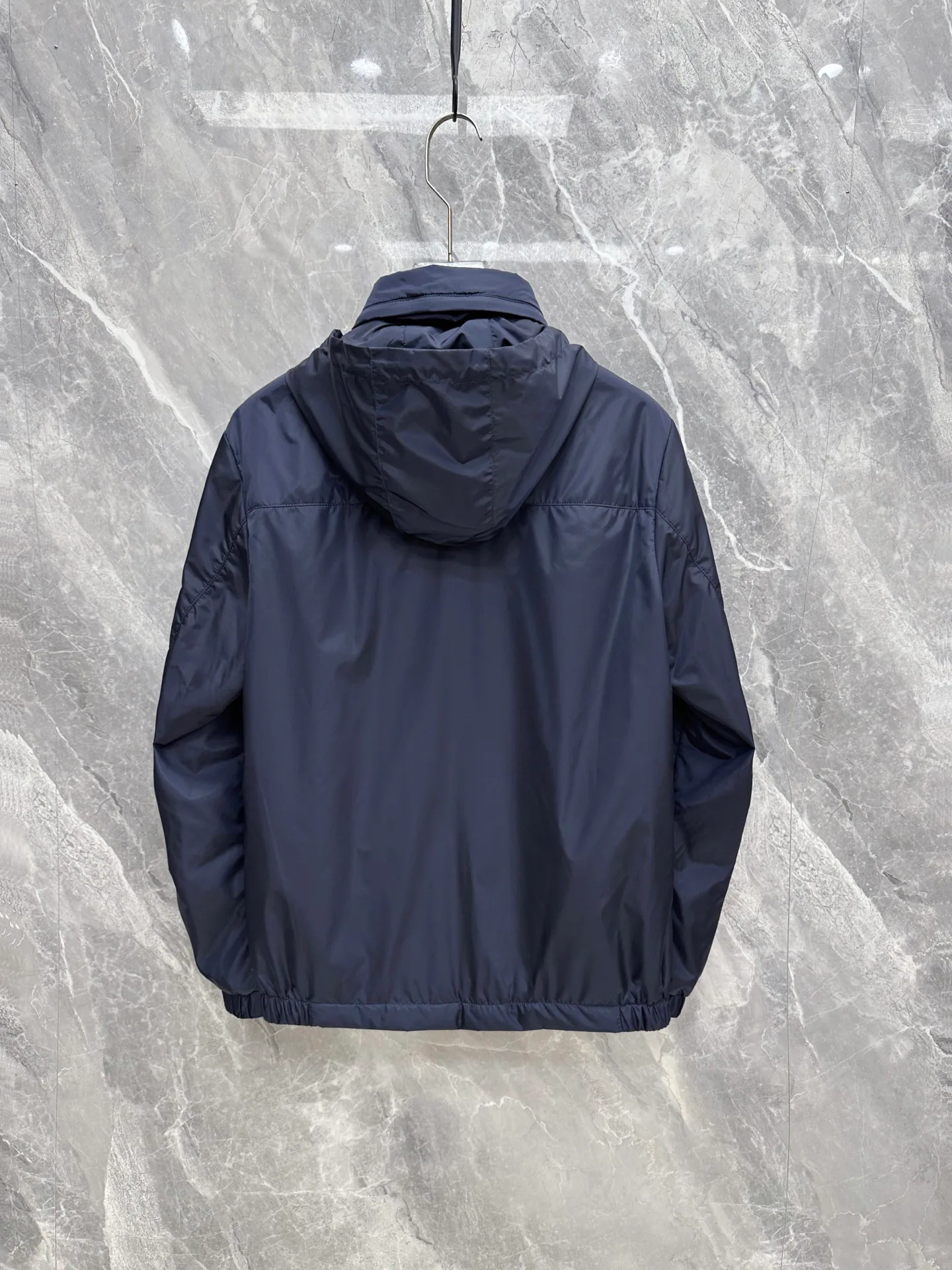 Men's Jackets And Down Jackets MONCLER 18178782