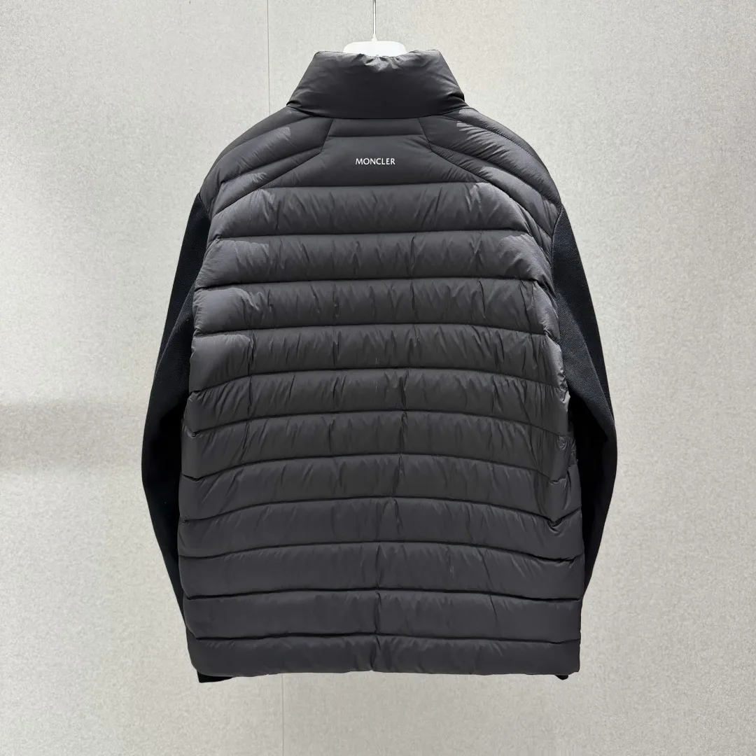 Куртки И Пуховики Мужские Moncler 18680342