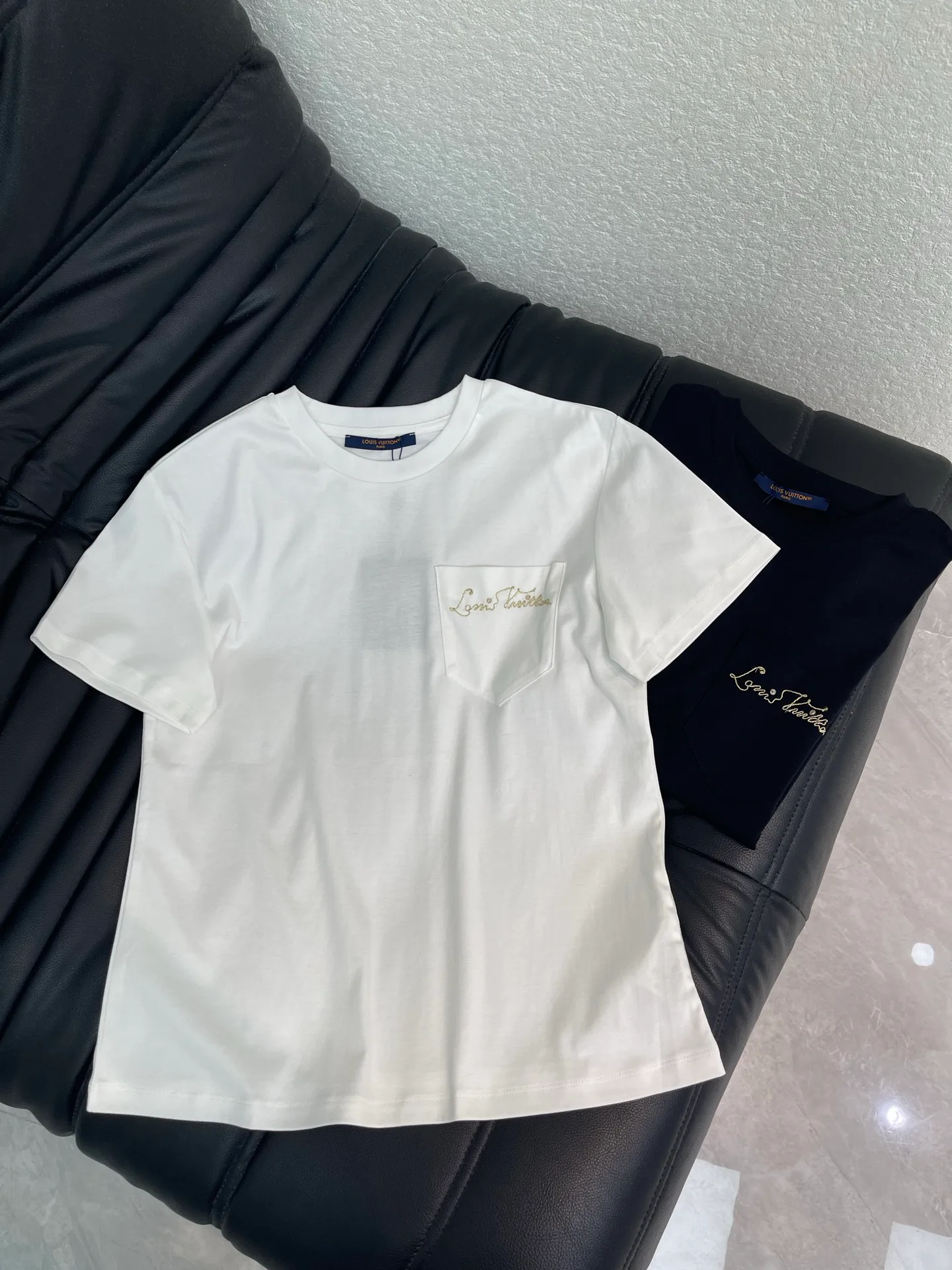 Women's T-Shirts LOUIS VUITTON 17676753