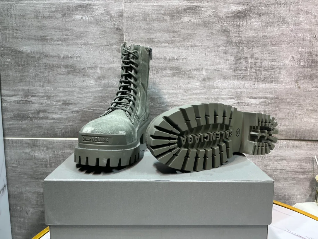 Ботинки Мужские Balenciaga 18677681