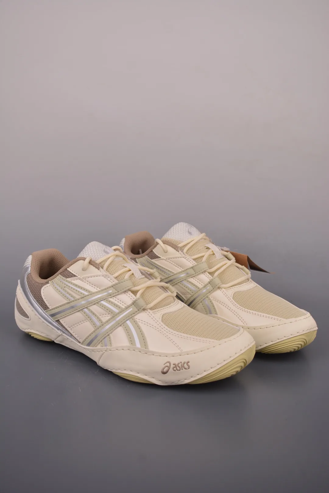 Women's Sneakers ASICS 17182618
