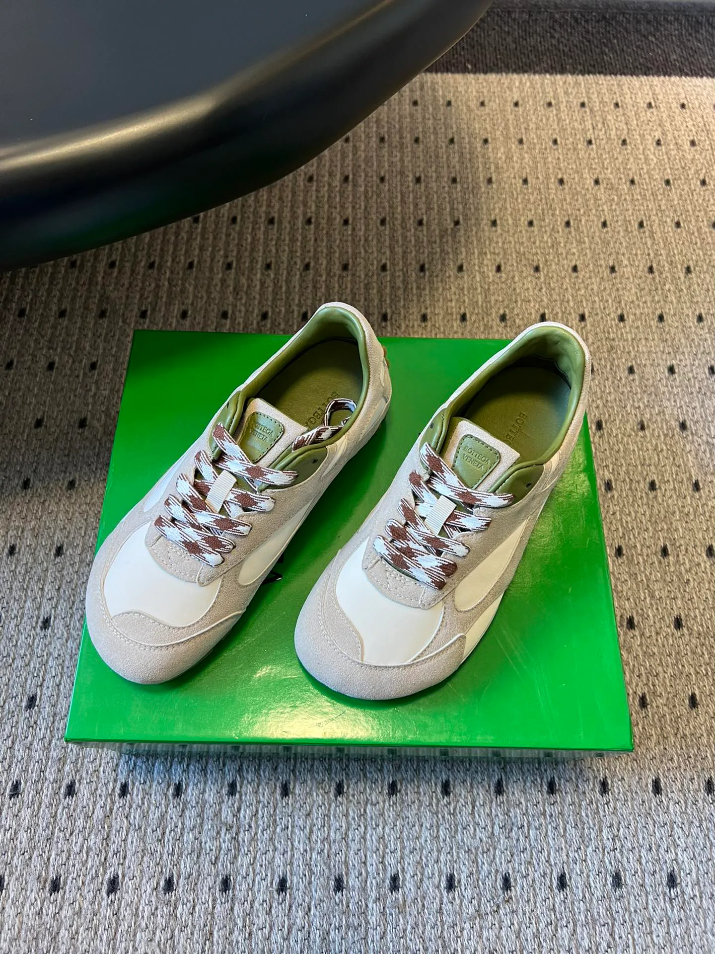 Women's Sneakers BOTTEGA VENETA 18080513