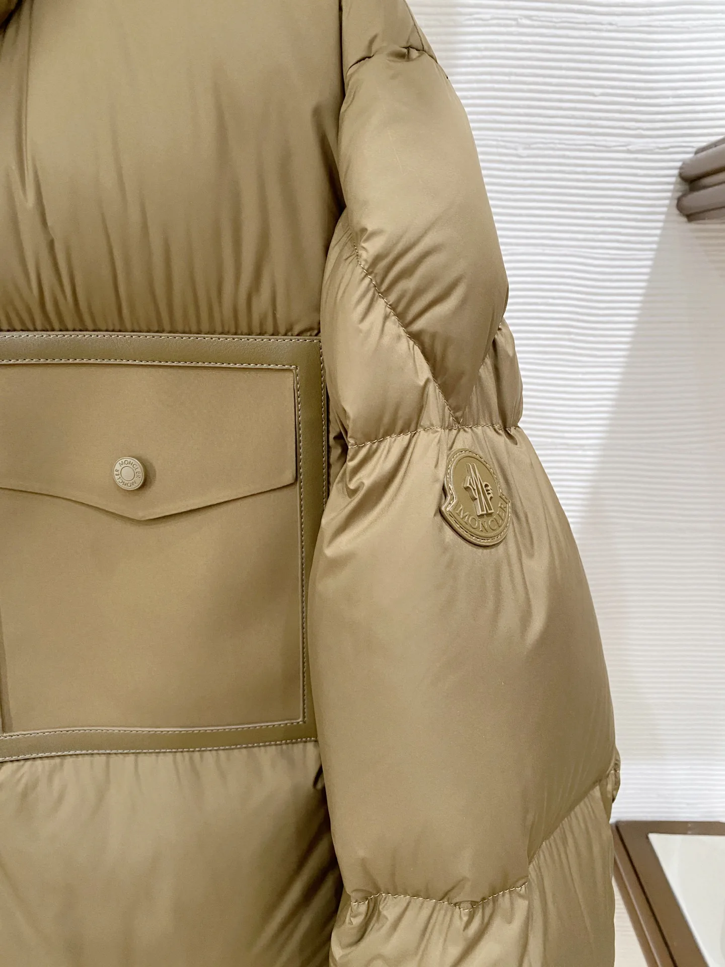 Men's Jackets And Down Jackets MONCLER 17919137