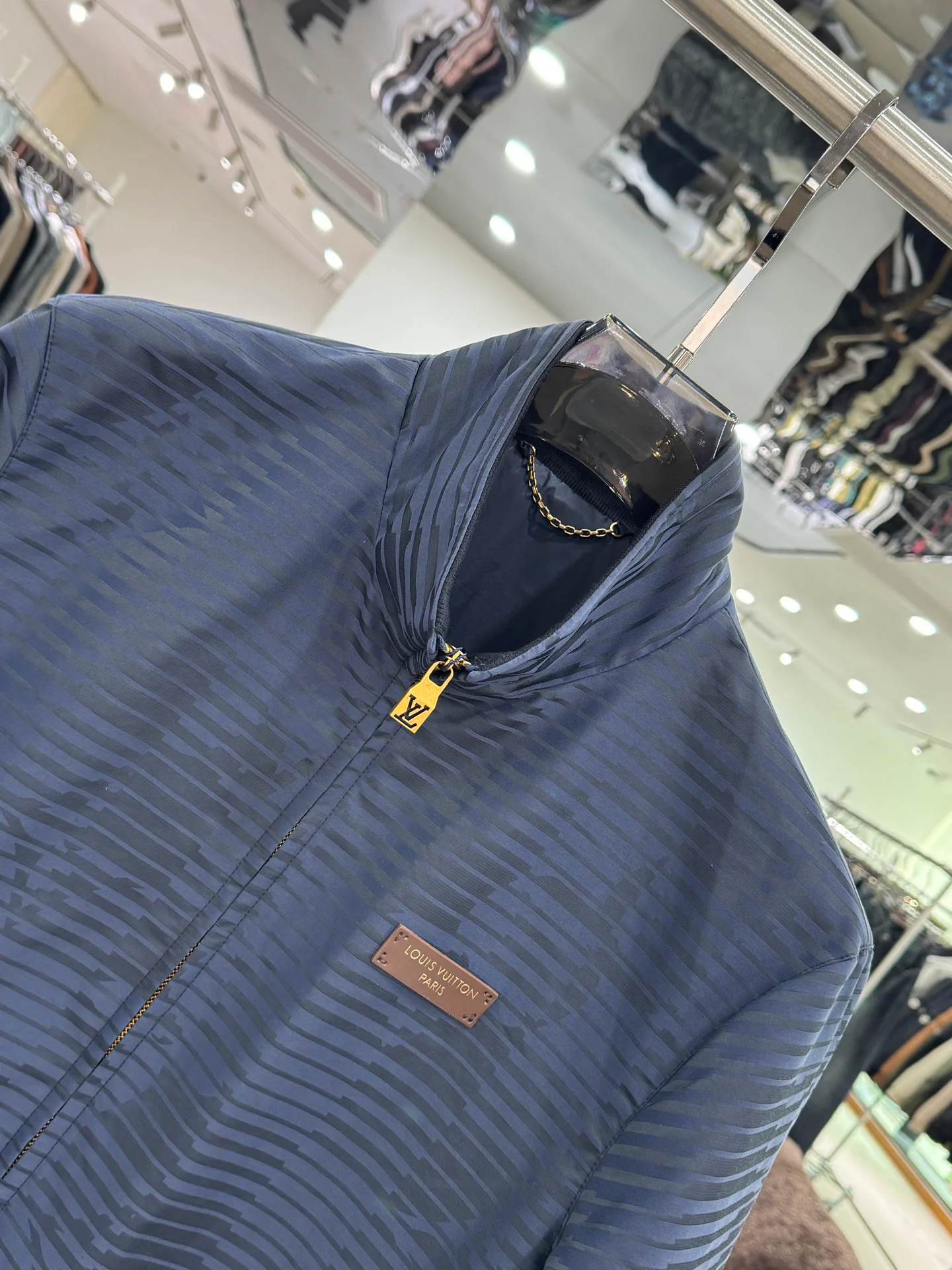 Men's Jackets And Down Jackets LOUIS VUITTON 18084162