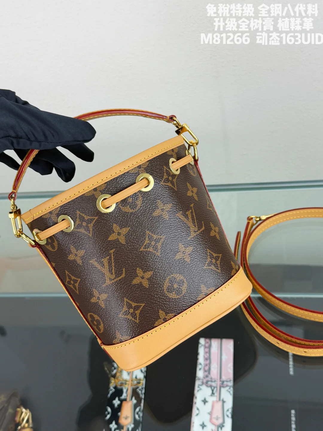 Women's Classic Handbags LOUIS VUITTON 17999732