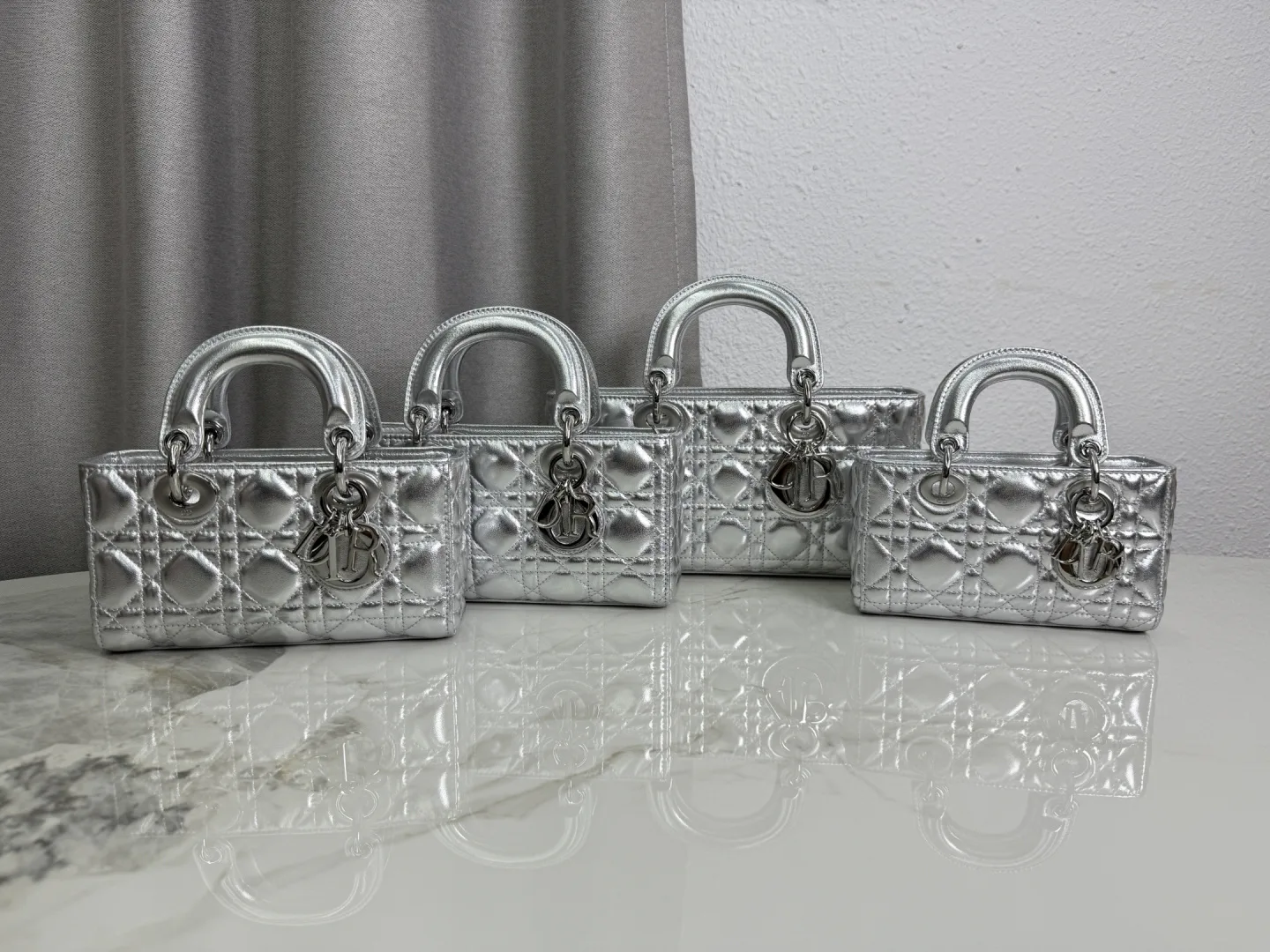 Women's Classic Handbags CHRISTIAN DIOR 18116444