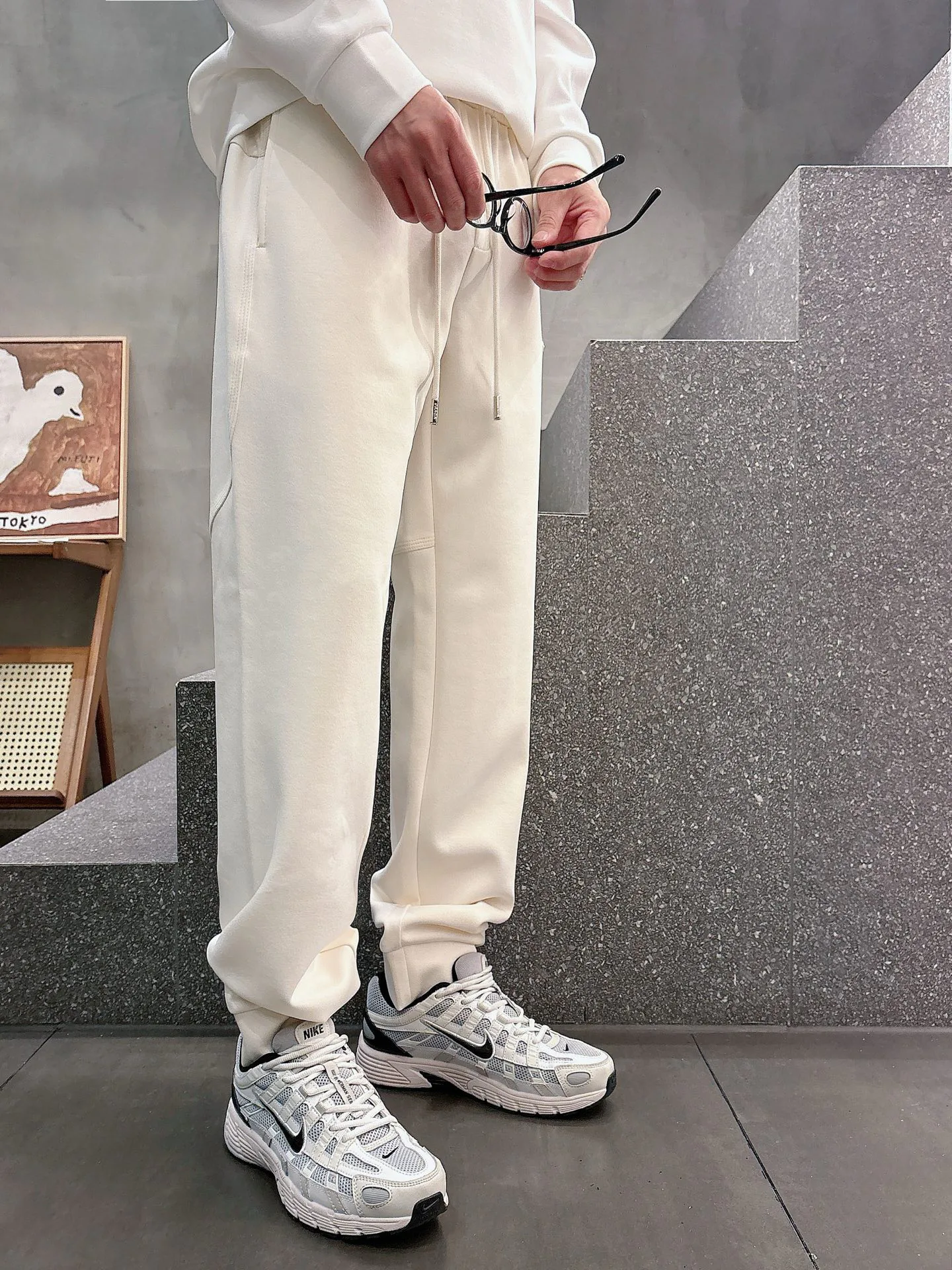 Men's Trousers PRADA 18399238