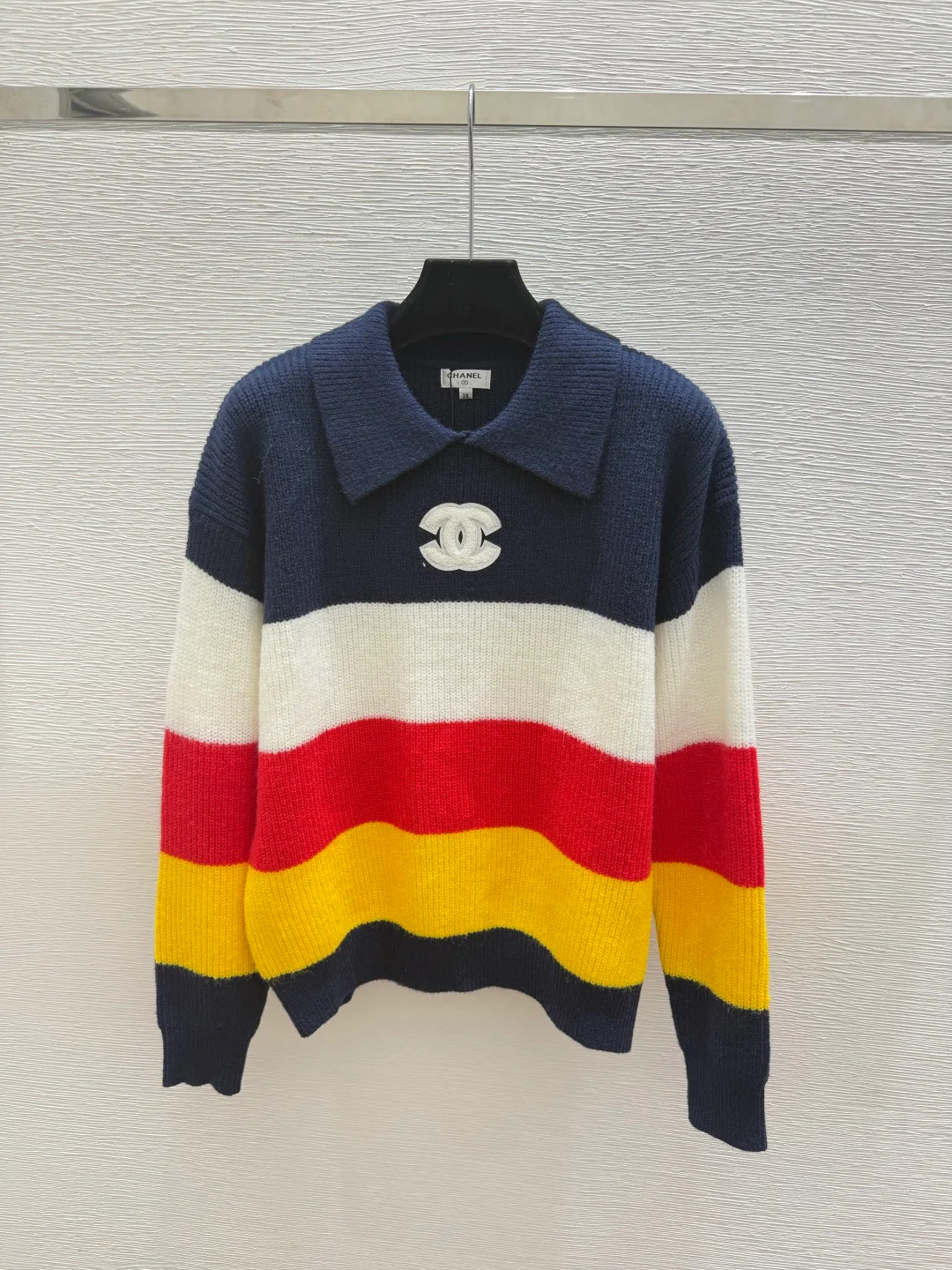 Women's Jumpers And Sweaters CHANEL 18029009