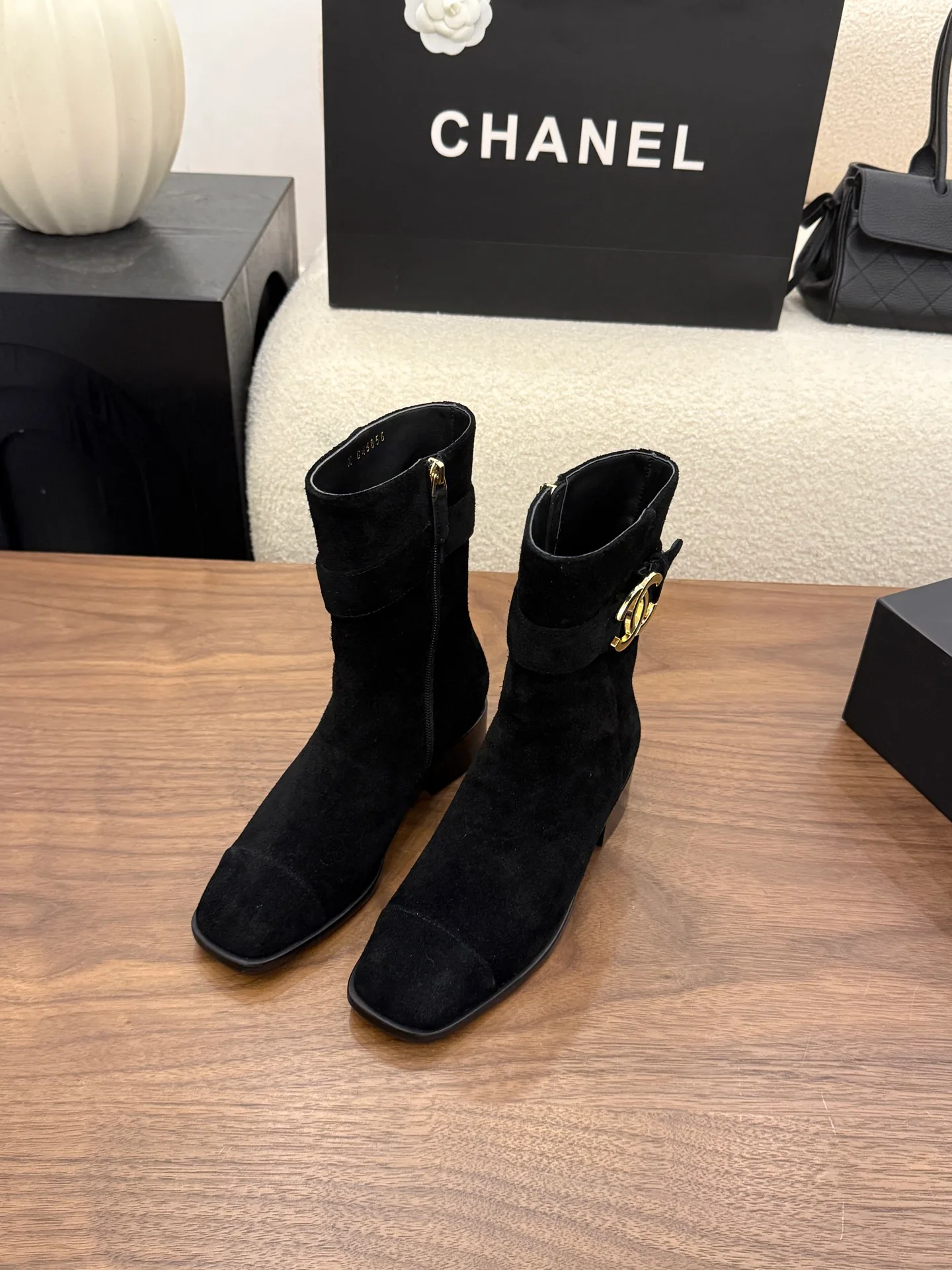 Women's Booties CHANEL 18323421