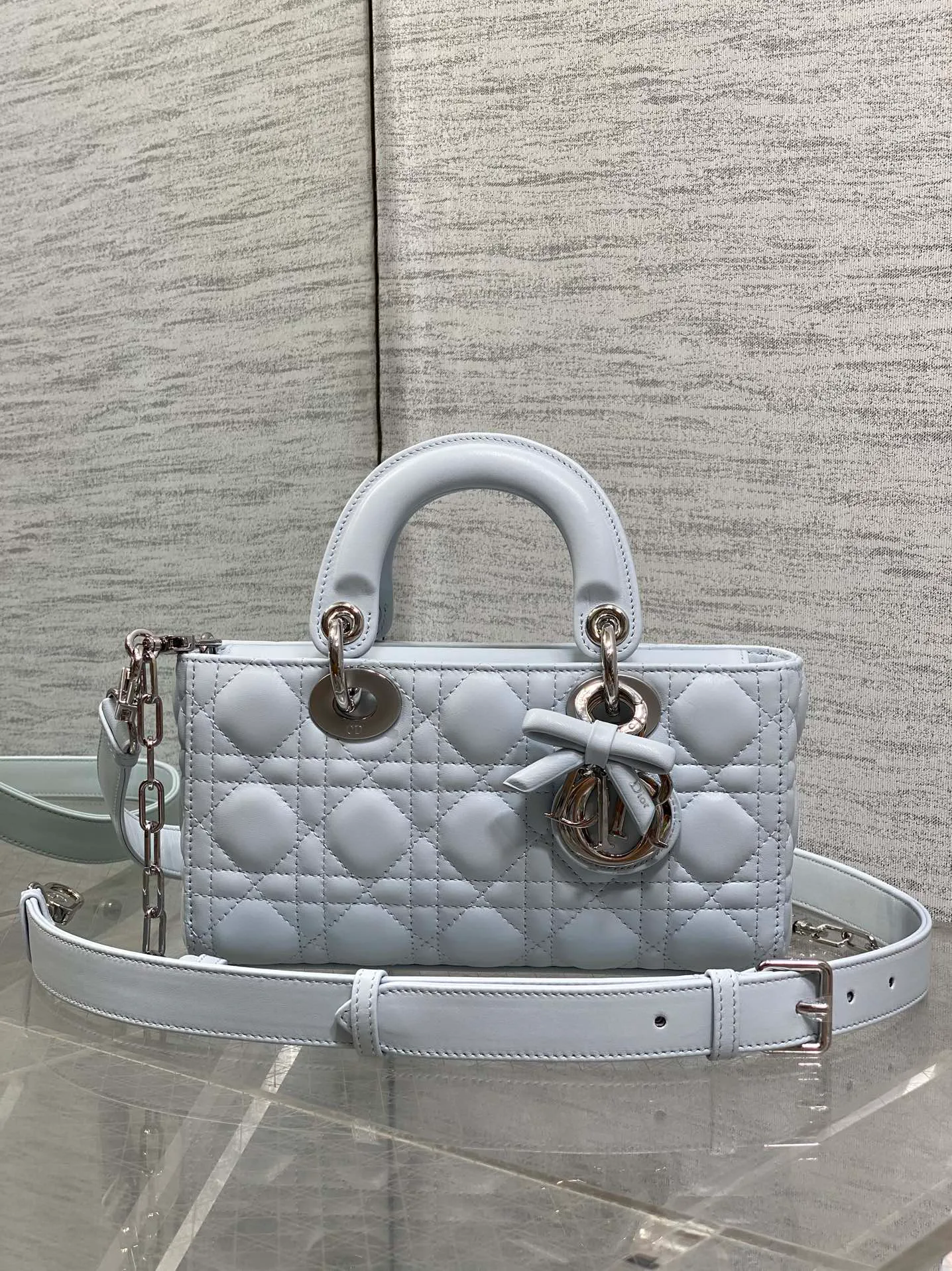 Women's Classic Handbags CHRISTIAN DIOR 18392916