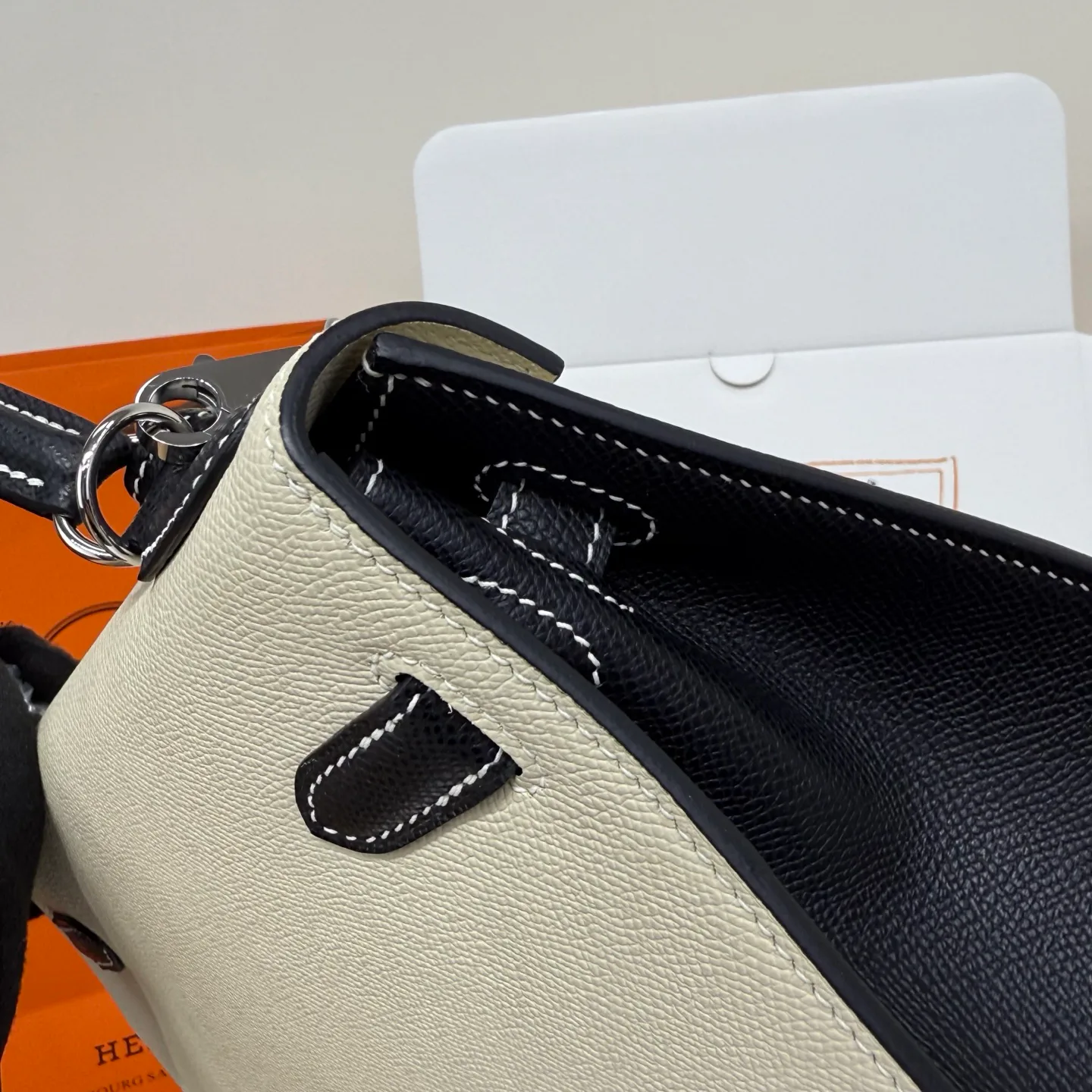 Women's Classic Handbags HERMES 18077279