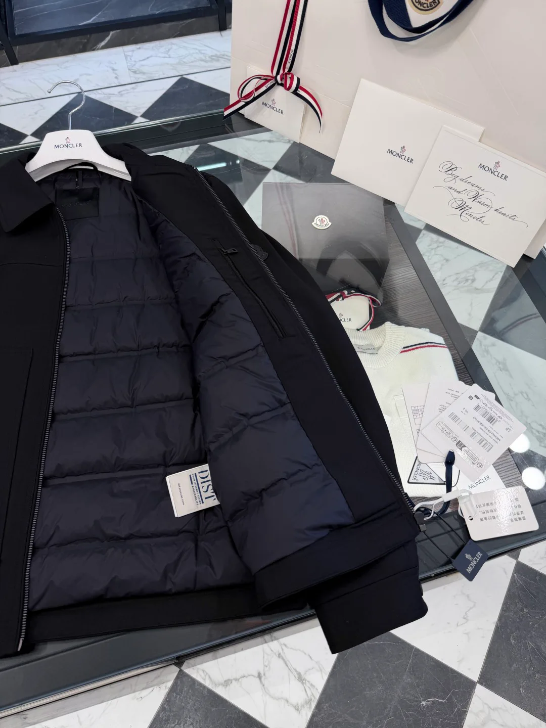 Куртки И Пуховики Мужские Moncler 18596186