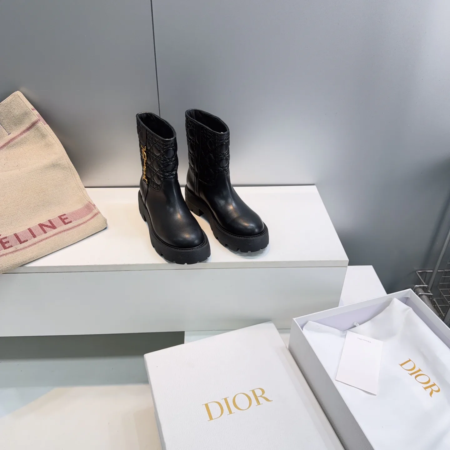 Ботинки Женские Christian Dior 18619132