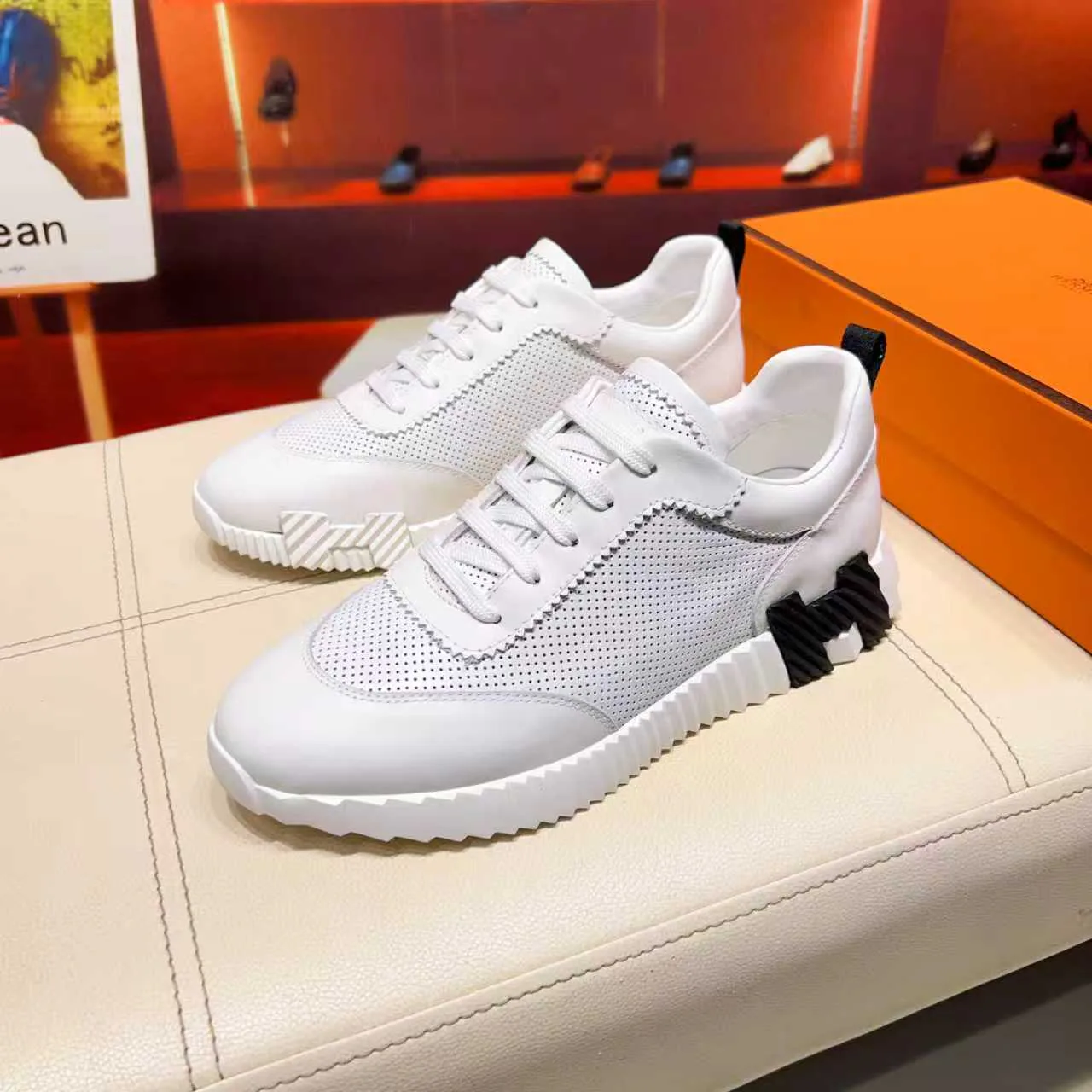 Men's Sneakers HERMES 18516242