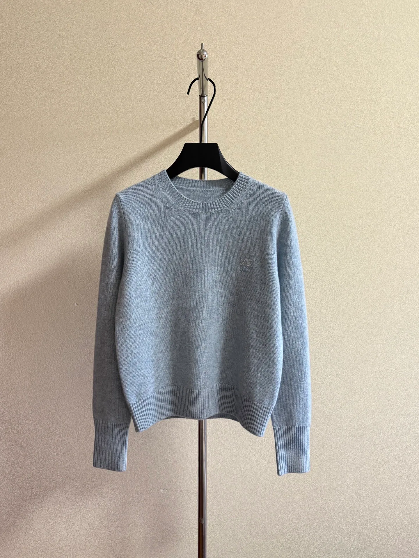 Women's Jumpers And Sweaters LOEWE 18314100