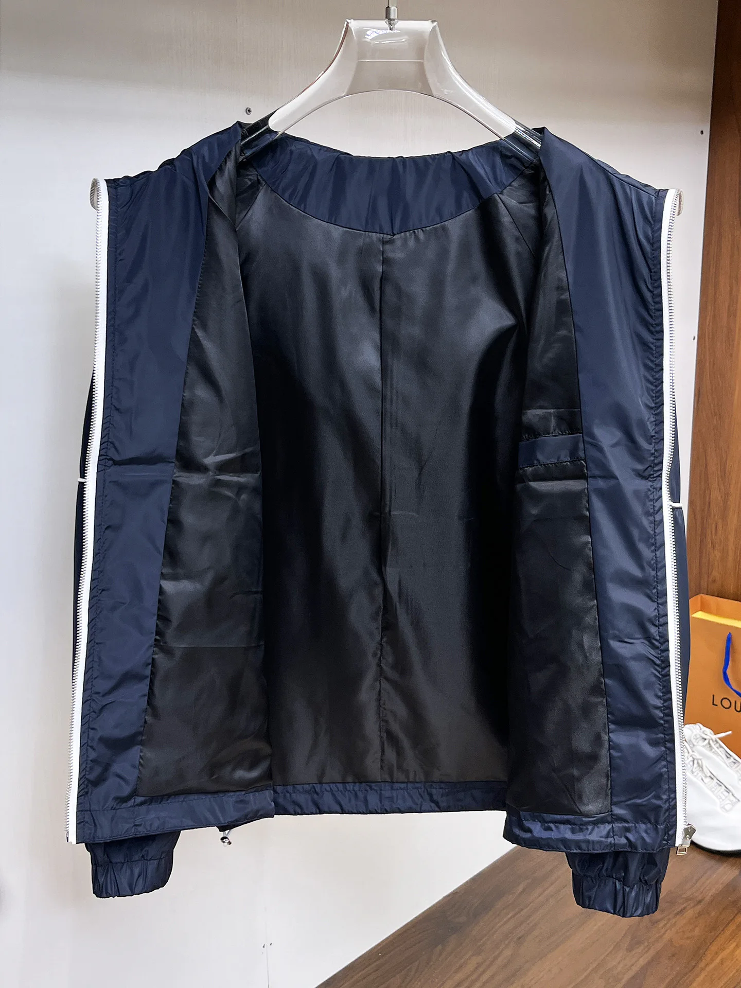 Men's Jackets And Down Jackets GUCCI 18197232
