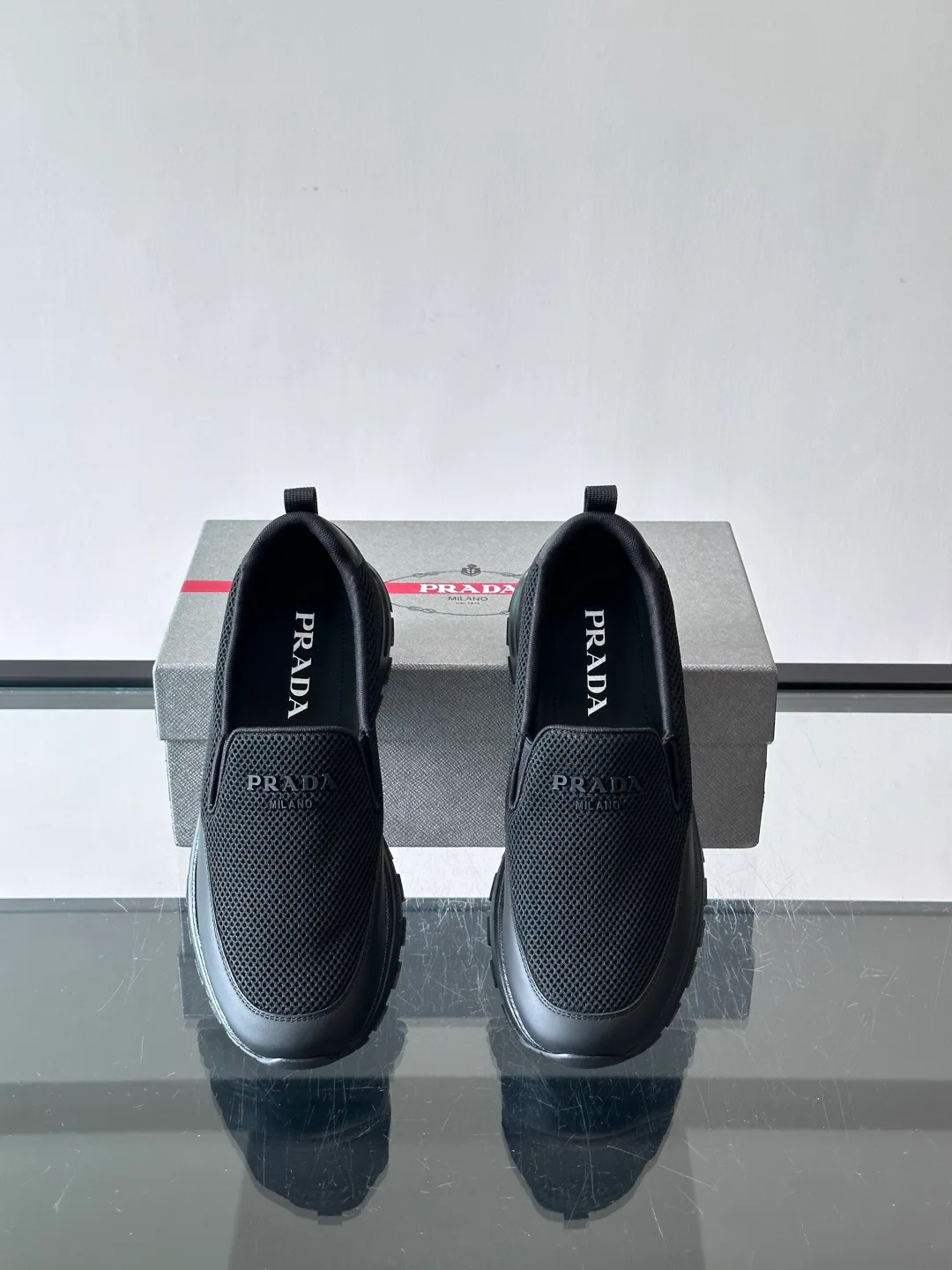 Men's Sneakers PRADA 17349527