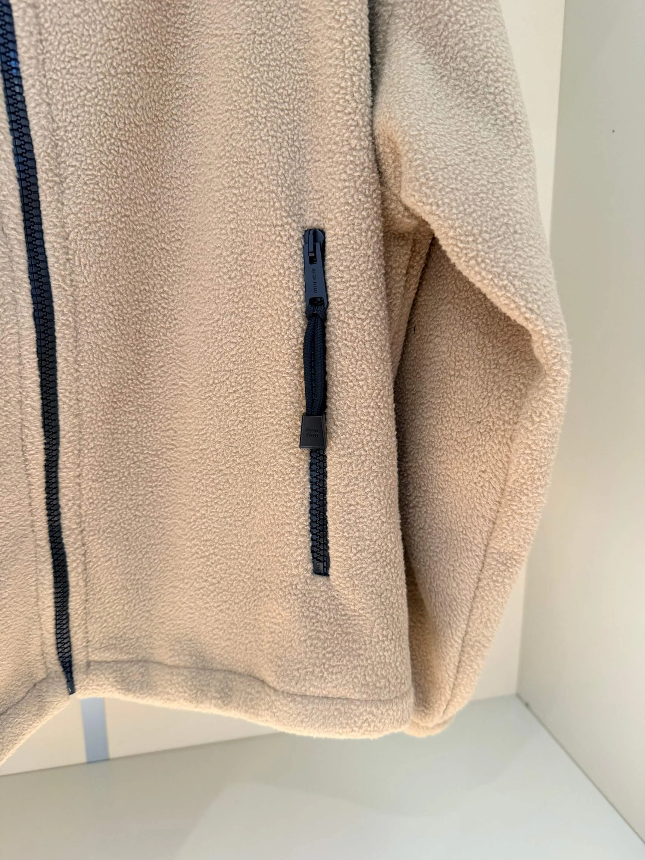 Women's Jackets And Down Jackets MIU MIU 18067856