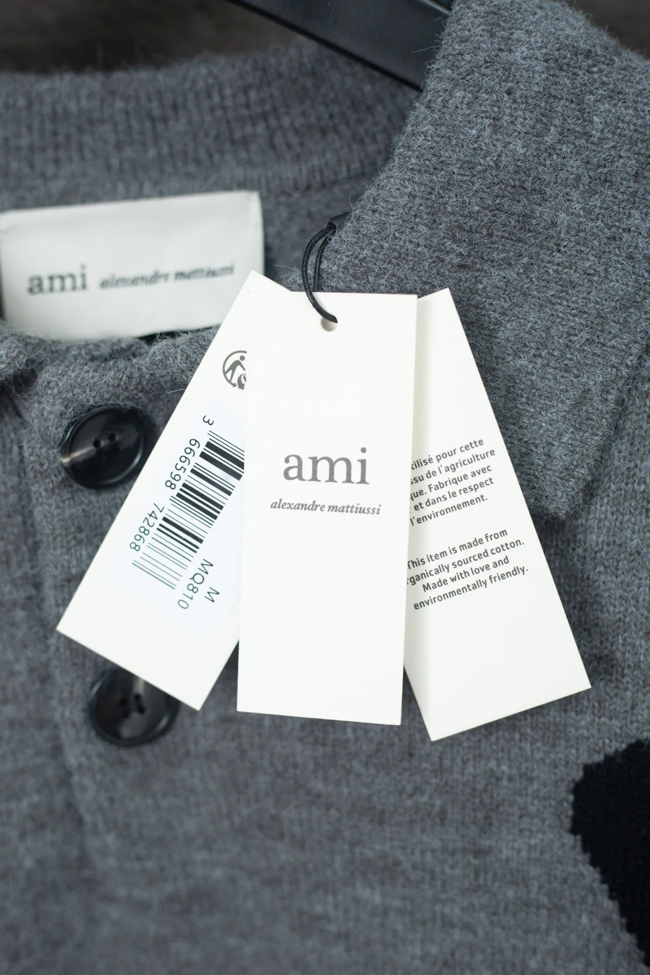 Men's Jumpers And Sweaters AMI PARIS 18032880